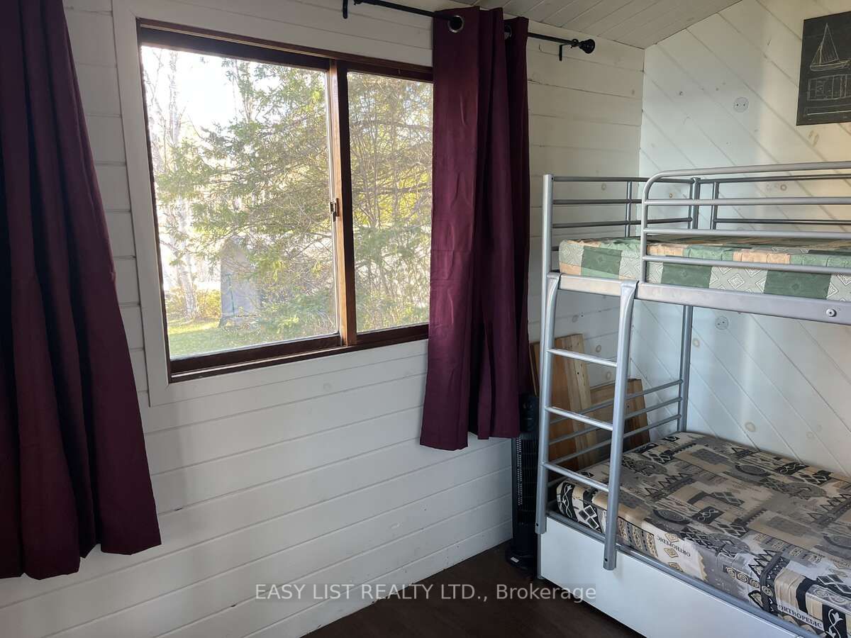 16 Leaside Drive, The Archipelago, ON P0G 1G0 photo 3