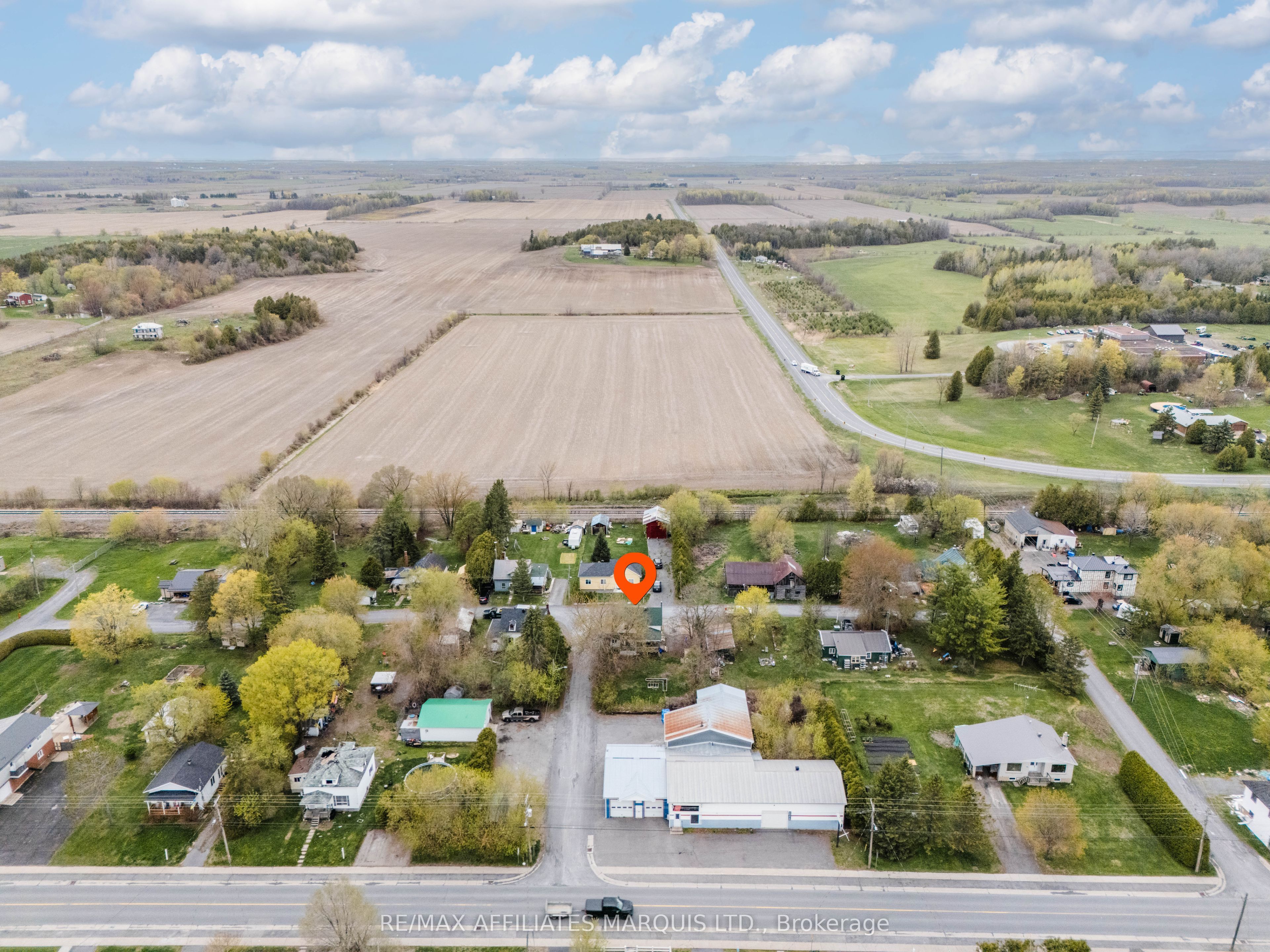 21910 Seguin Mill Street, North Glengarry, ON K0B 1H0 photo 5