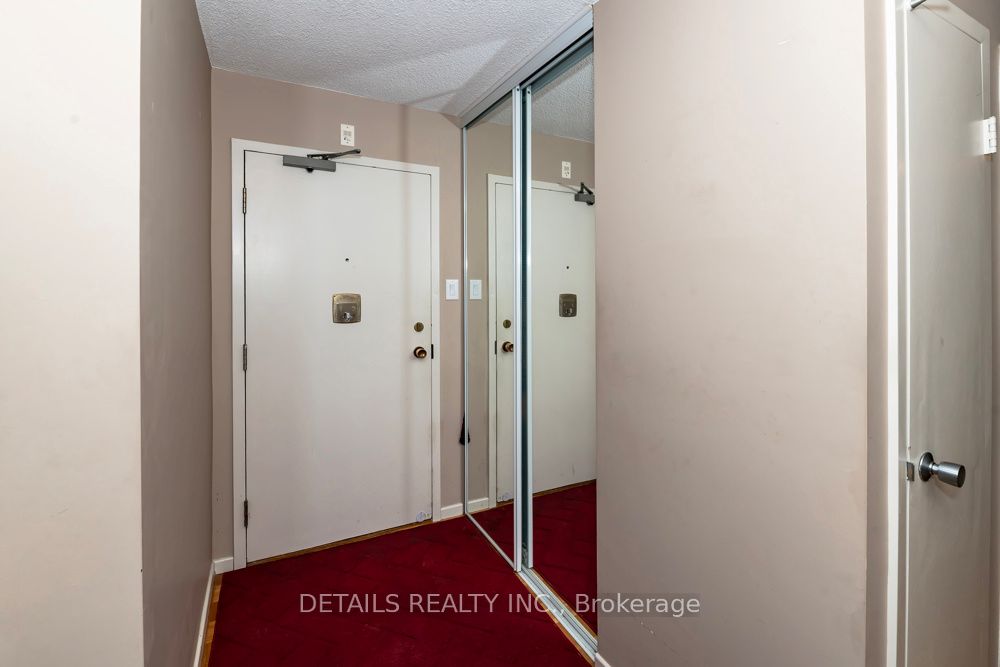 2951 Riverside Drive 502, Billings Bridge - Riverside Park and Area, ON K1V 8W6 photo 3