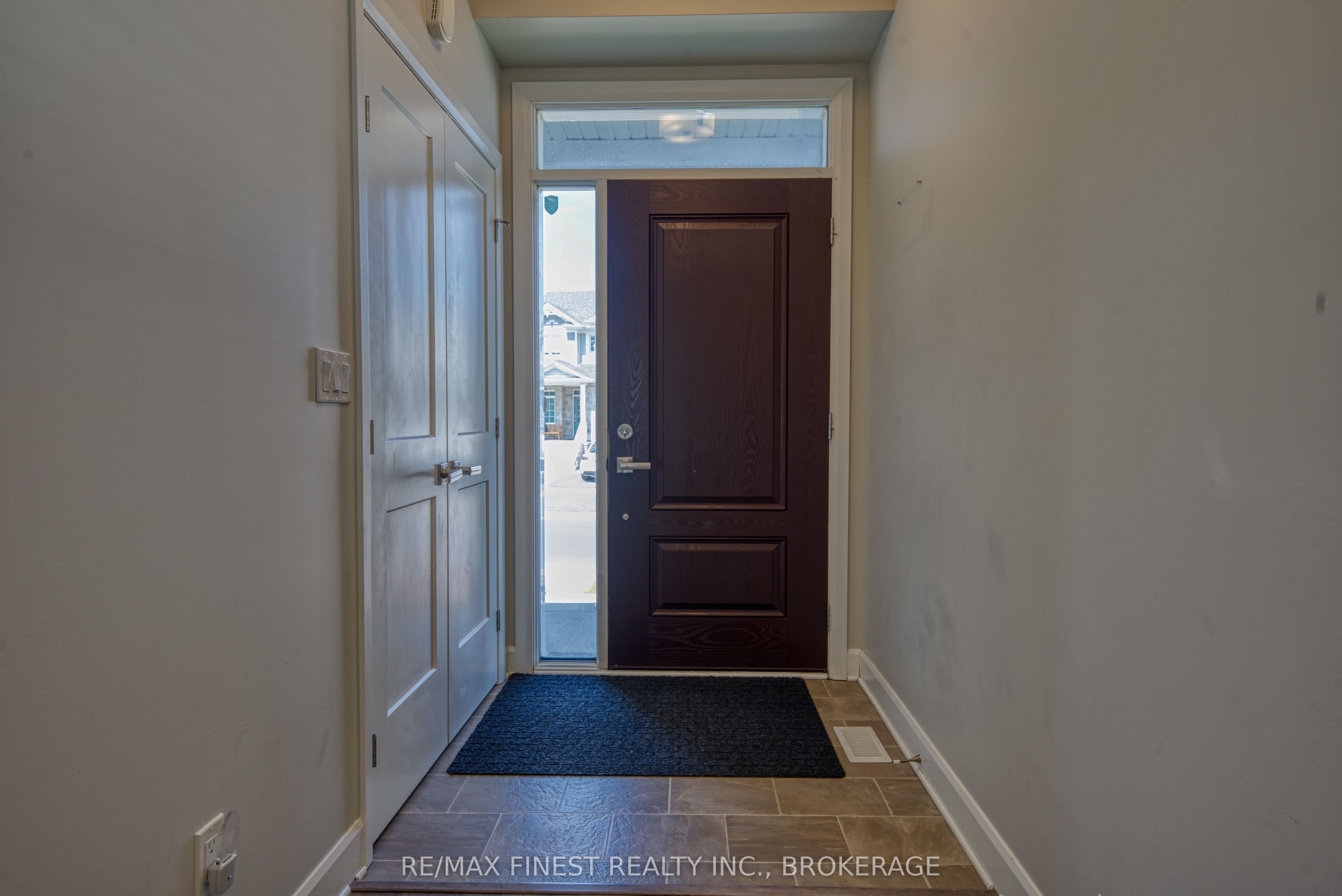 1372 Andersen Drive, Kingston, ON K7P 0P4 photo 4