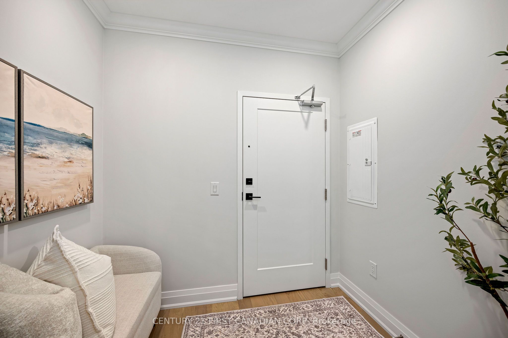 1975 Fountain Grass Drive 204, London South, ON N6K 0M3