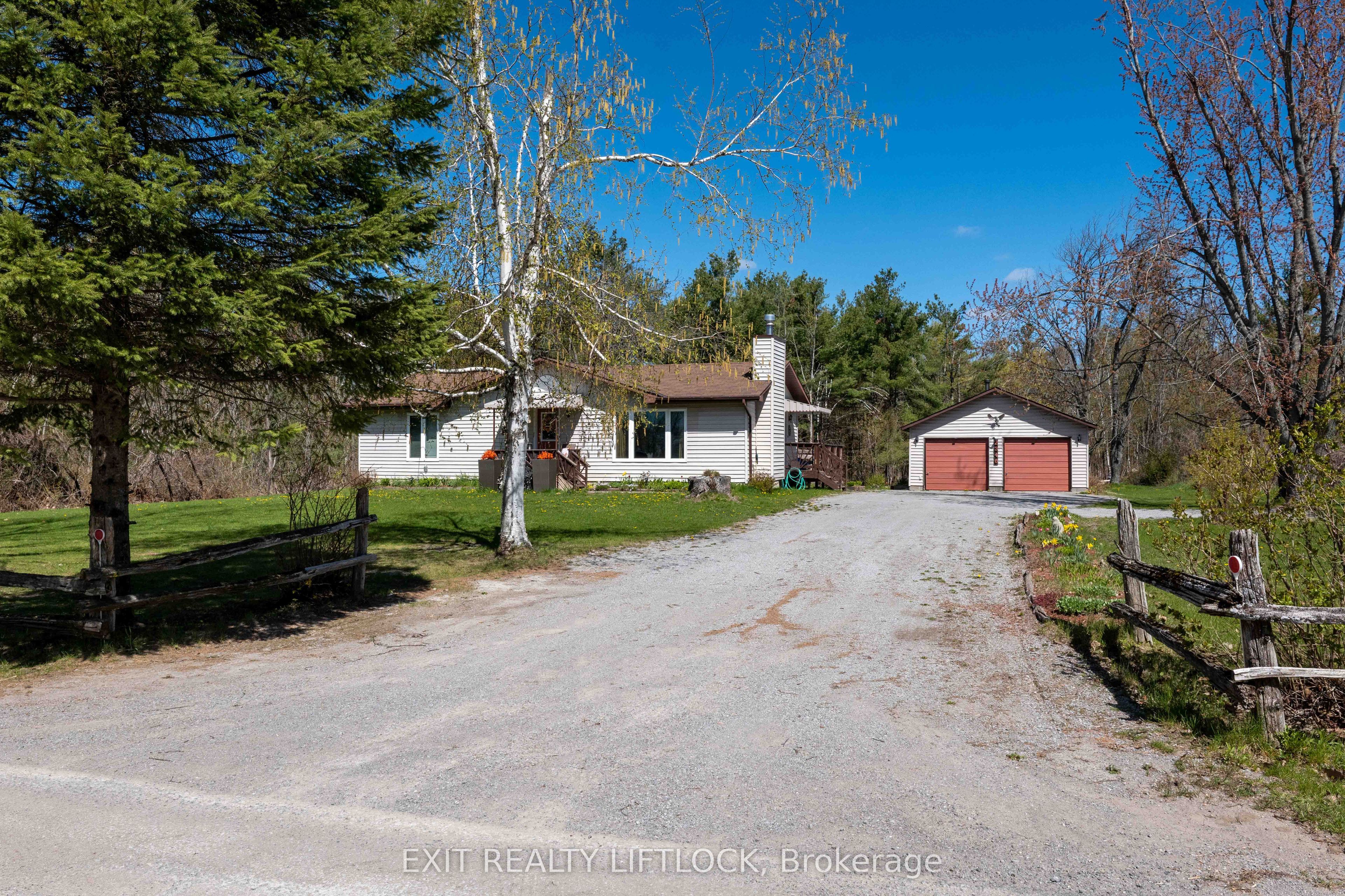 2348 18th Line, Selwyn, ON K0L 2H0 photo 2