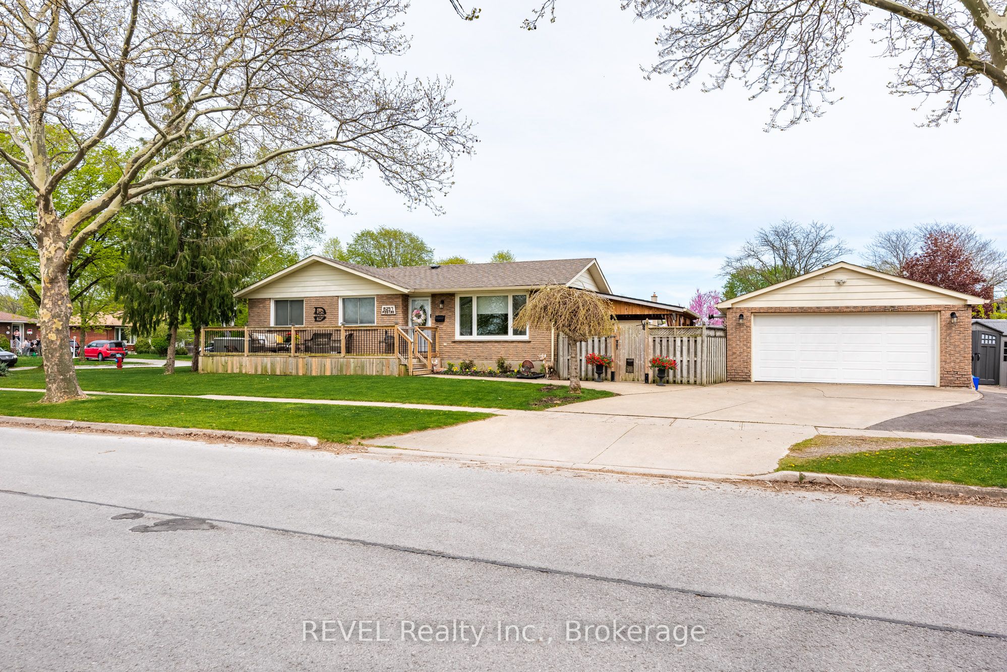 8257 Post Road, Niagara Falls, ON L2H 2E5 photo 4
