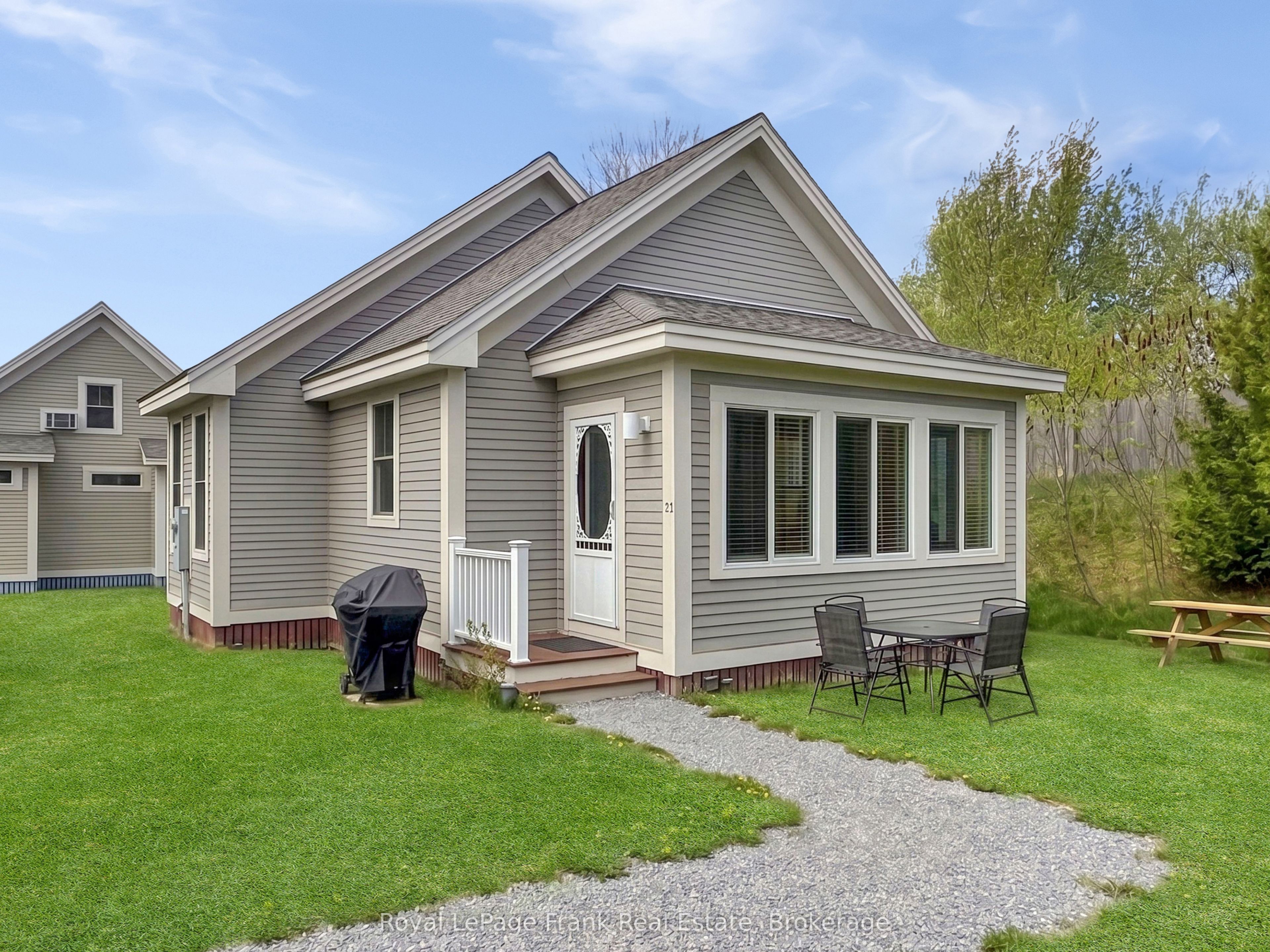 26 Meadow View Lane 13, Prince Edward County, ON K0K 1P0