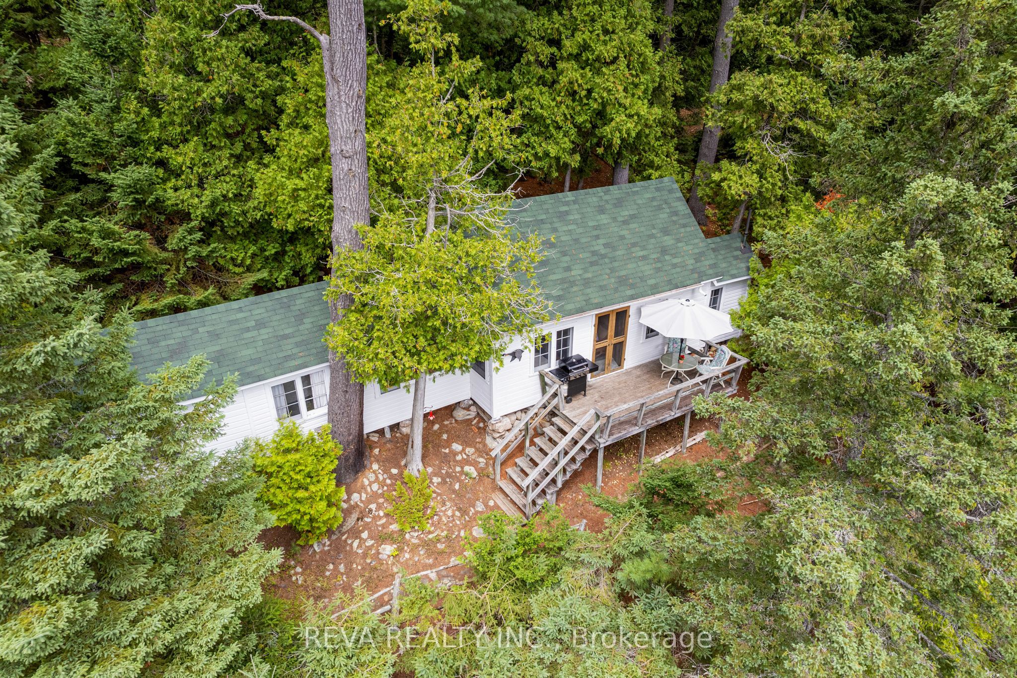 156 Ponacka Road, Hastings Highlands, ON K0L 1C0 photo 2