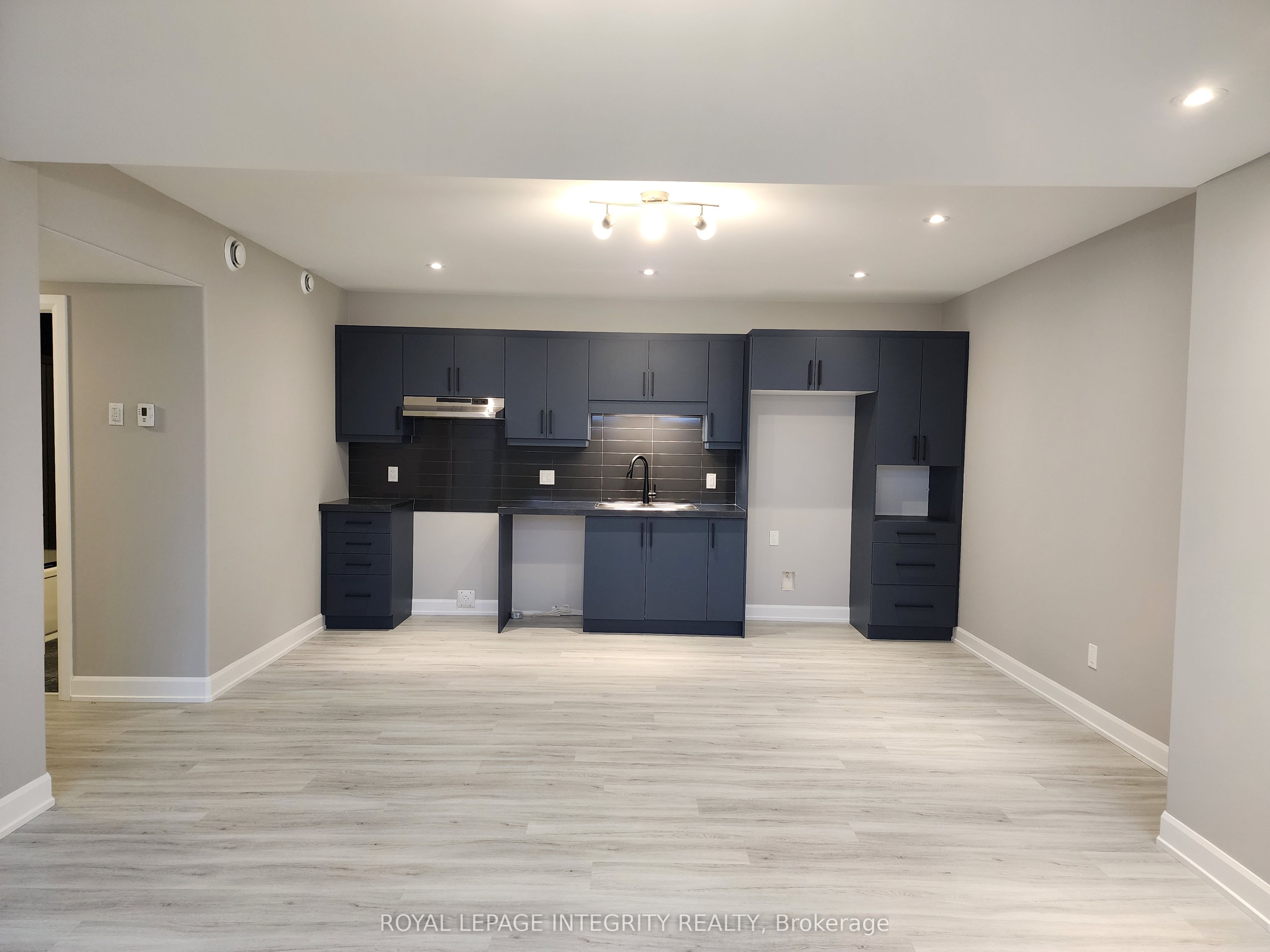1232 Montblanc Crescent A, Russell, ON K0A 1W0 photo 5