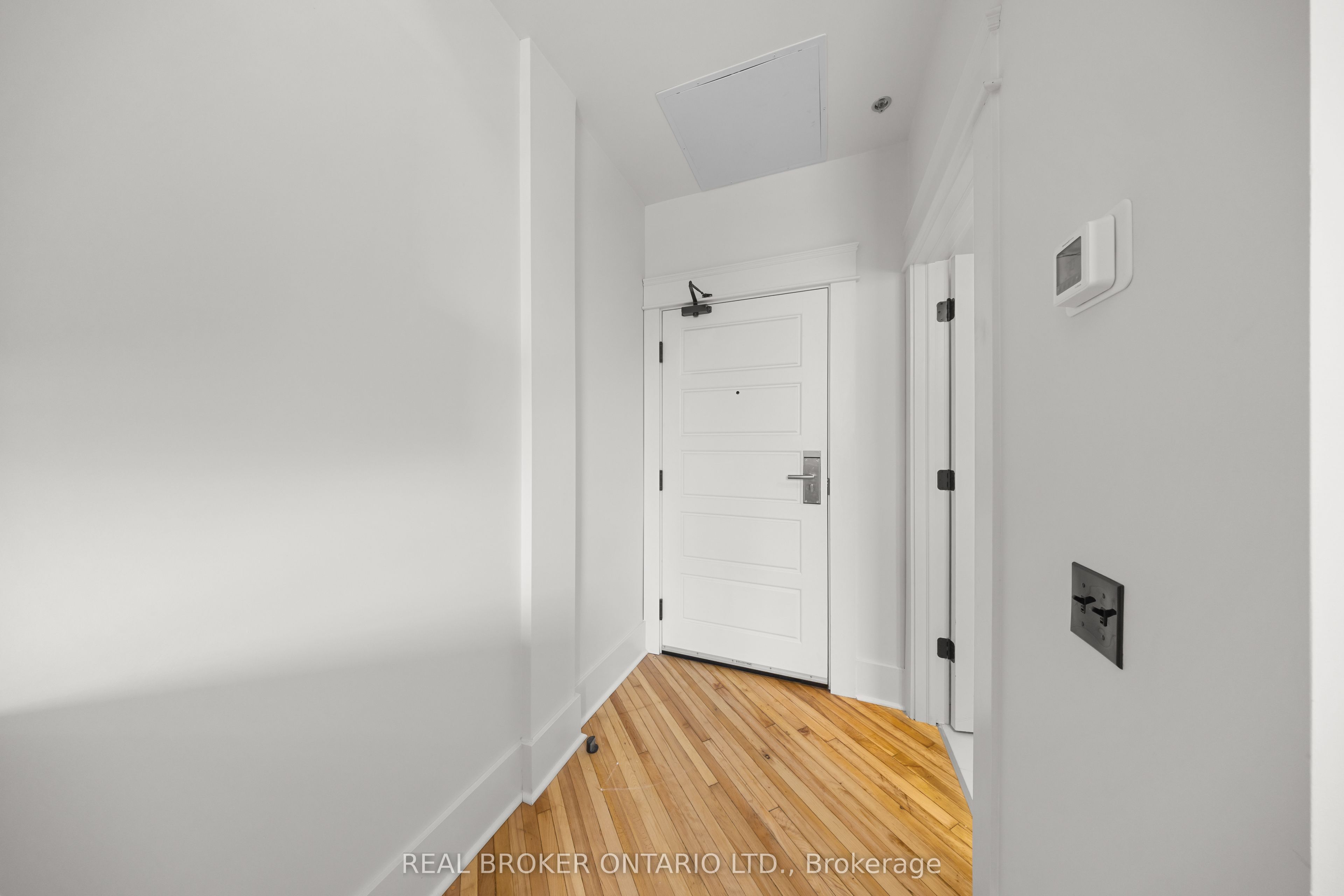 150 Mill Street 203, Carleton Place, ON K7C 1T4 photo 2
