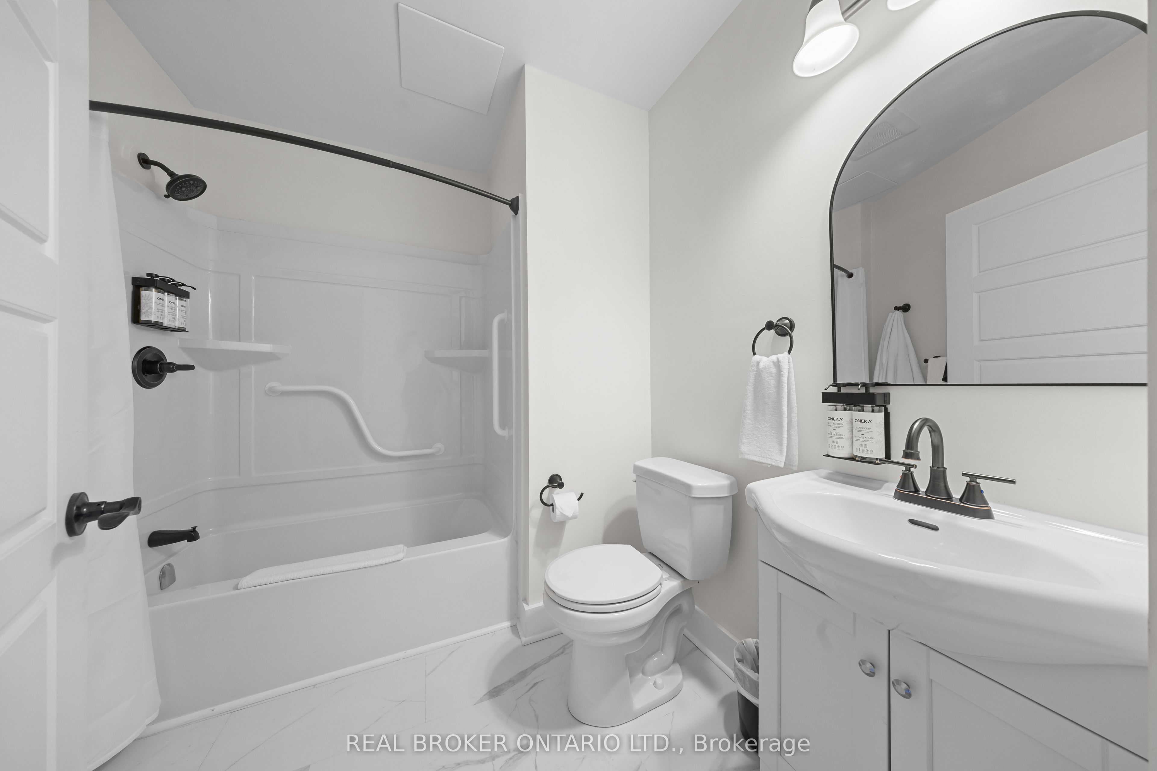 150 Mill Street 203, Carleton Place, ON K7C 1T4 photo 4