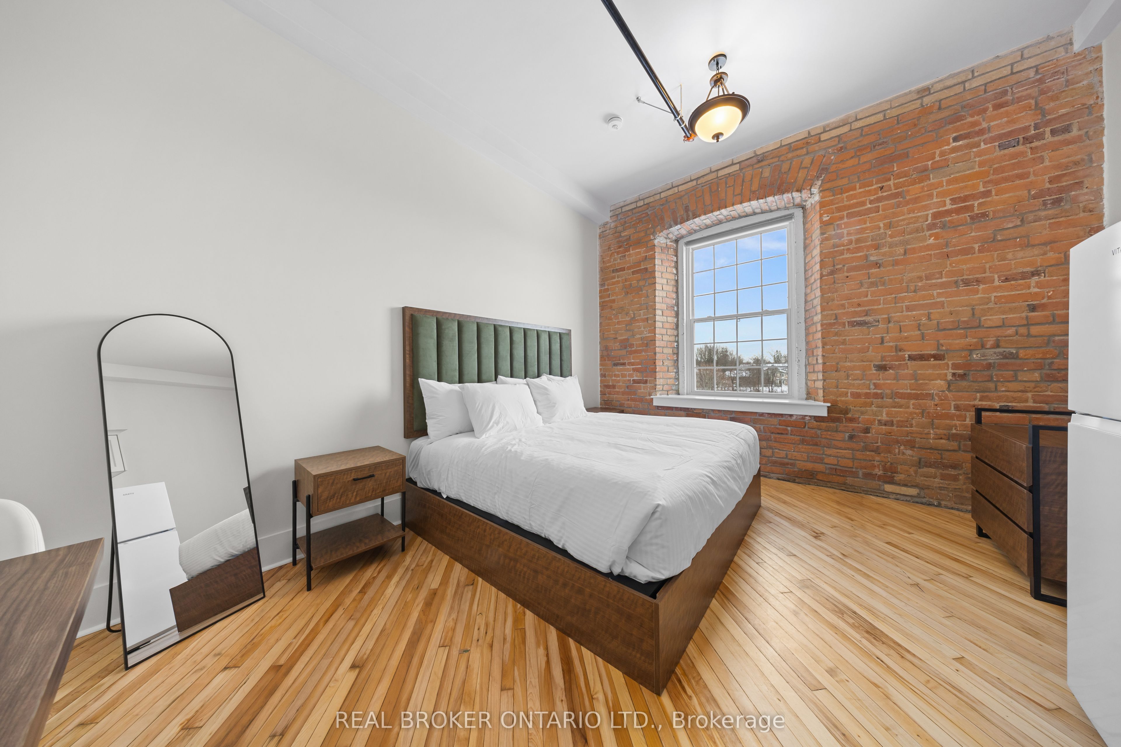 150 Mill Street 203, Carleton Place, ON K7C 1T4 photo 5