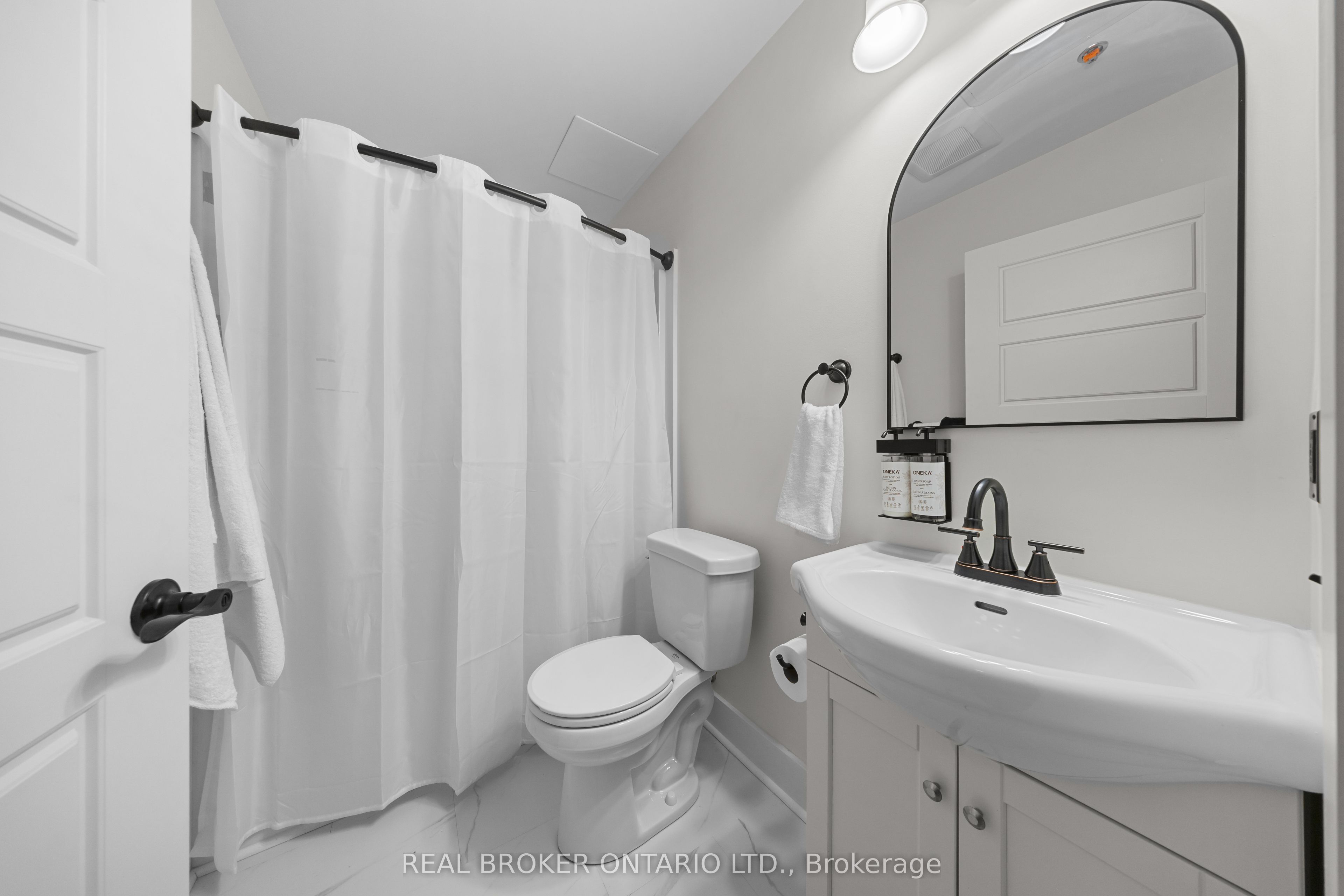 150 Mill Street 209, Carleton Place, ON K7C 1T4 photo 3