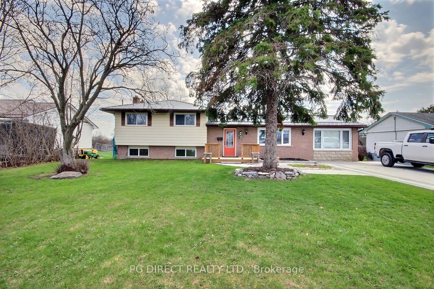20 Old Stone Road, Belleville, ON K8R 1E3 photo 2