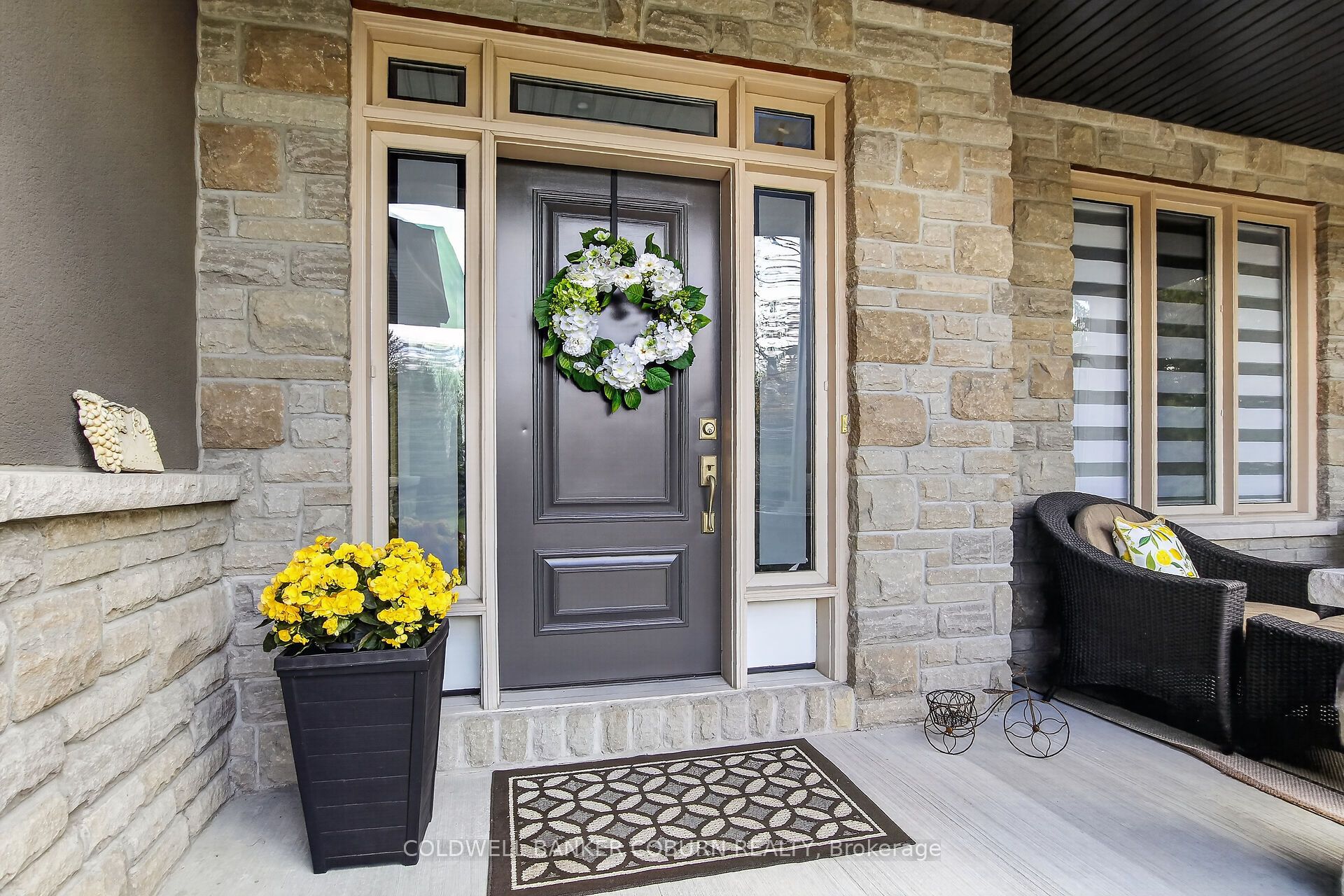 211 Jensen Court, Carp - Huntley Ward, ON K0A 1L0 photo 4