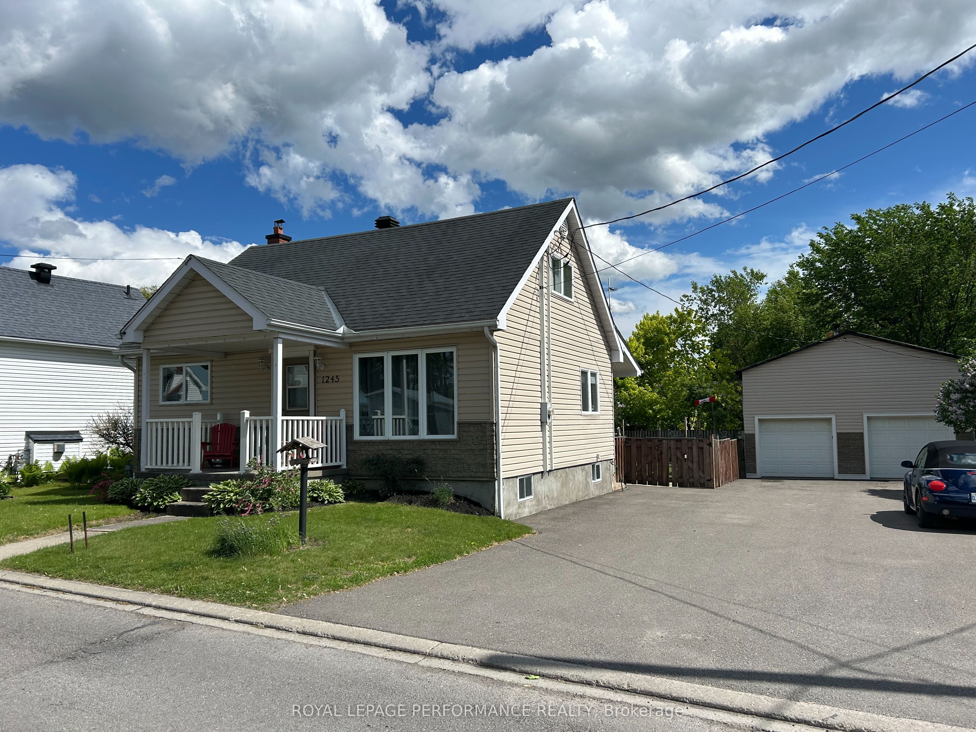 1245 S Alma Street, Clarence-Rockland, ON K4K 1C5 photo 3