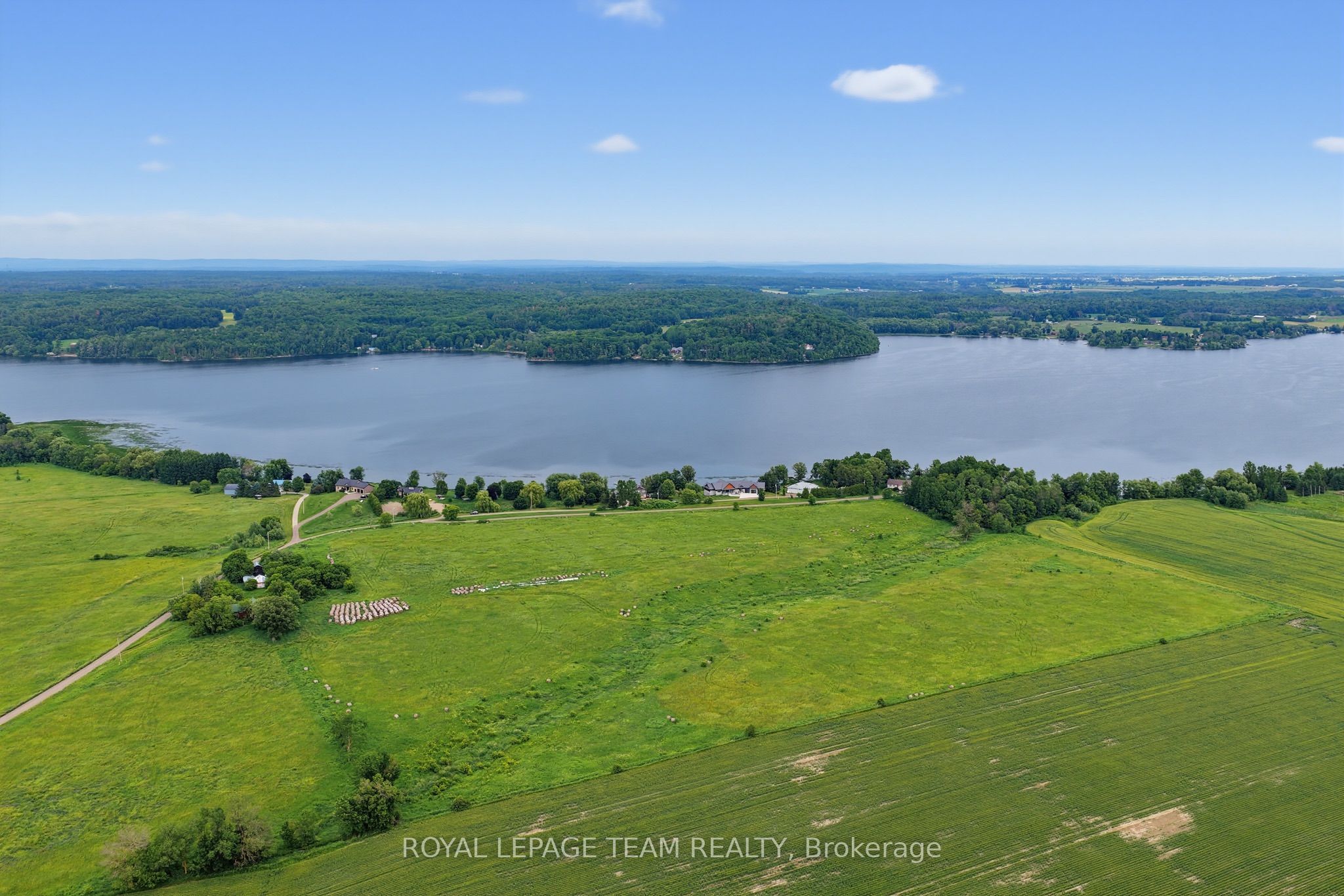 231 Finnerty Road, Whitewater Region, ON K0J 1K0 photo 4