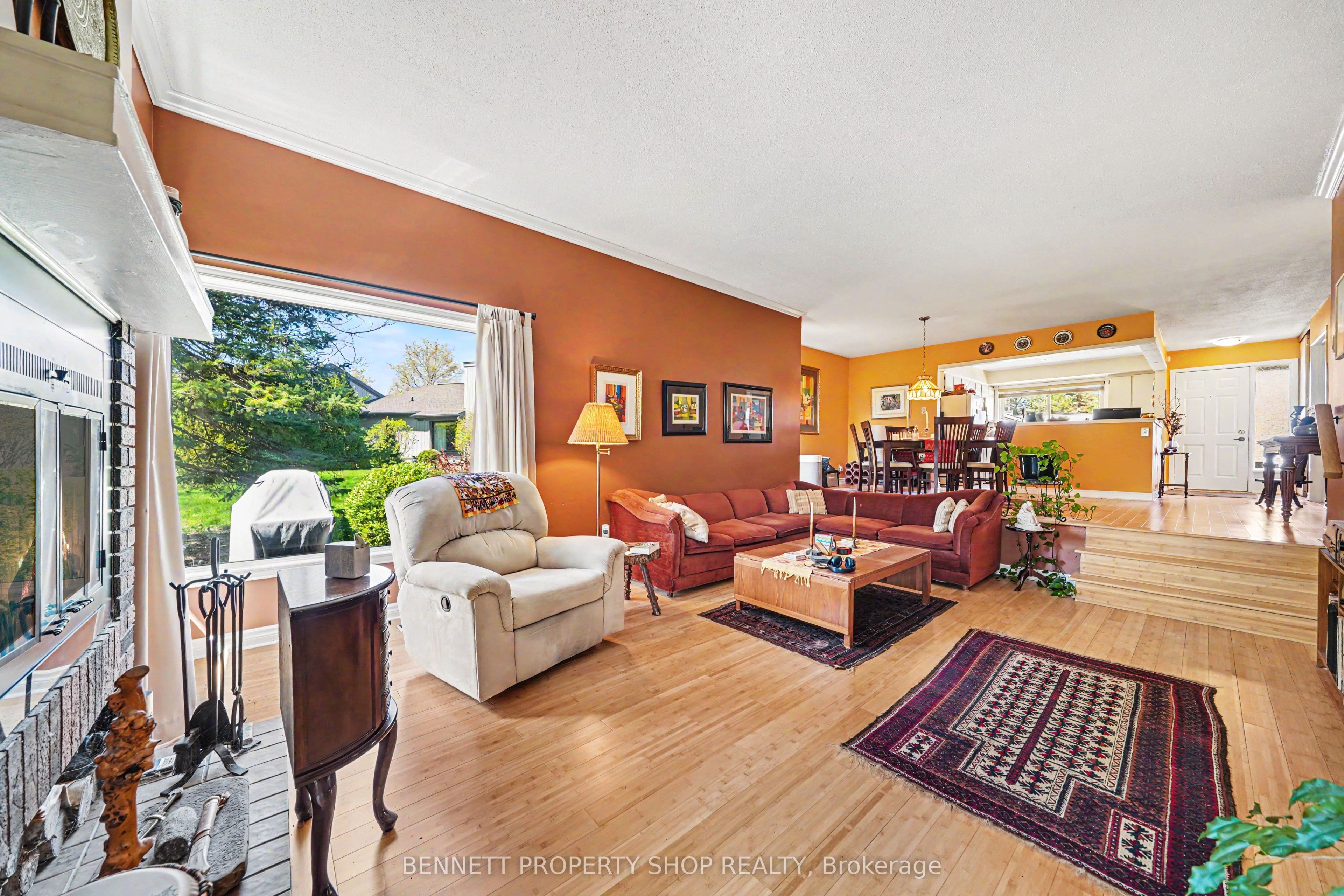 12 Laurel Valley Court, Stittsville - Munster - Richmond, ON K2S 1B9 photo 3