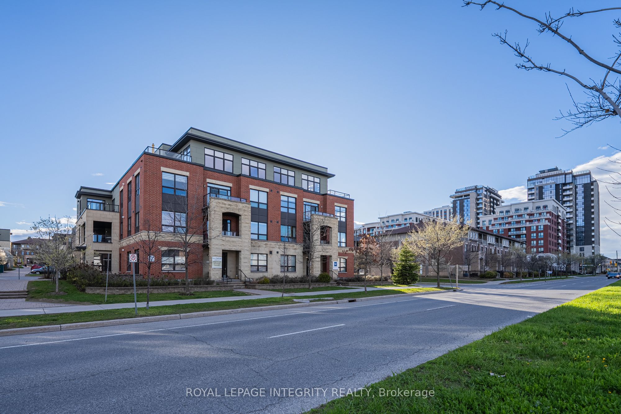 301 Bayrose Drive 305, Barrhaven, ON K2J 5W3 photo 2