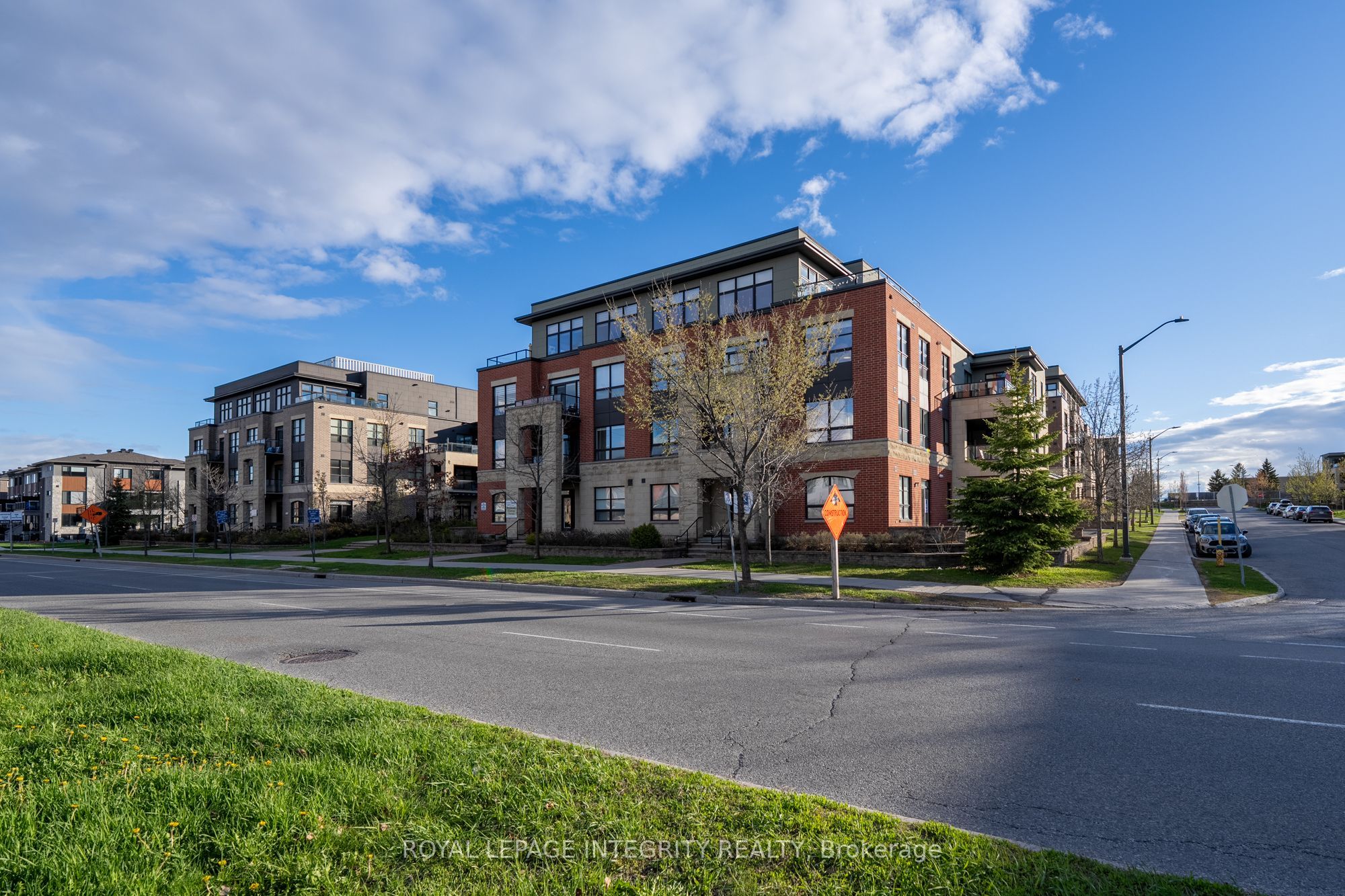 301 Bayrose Drive 305, Barrhaven, ON K2J 5W3 photo 3