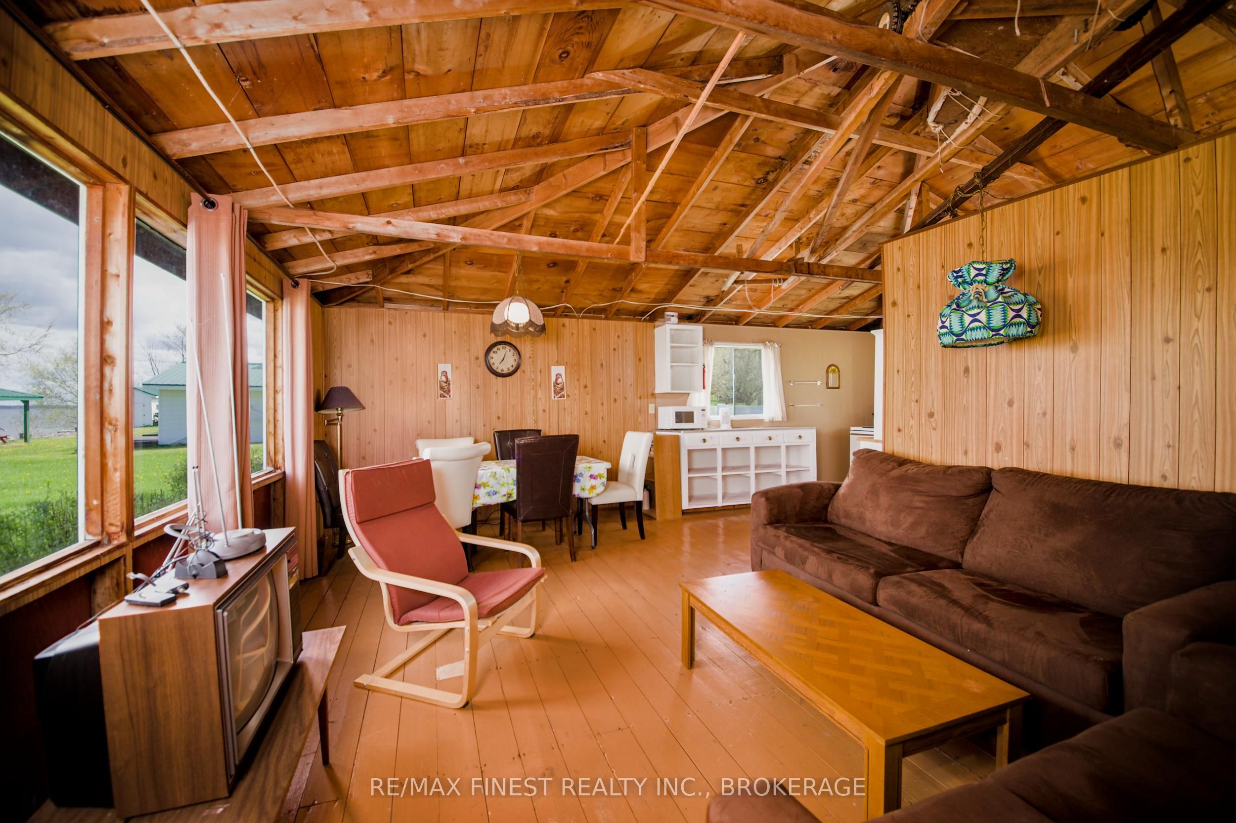 9300 Front Road, Loyalist, ON K0H 2S0 photo 4
