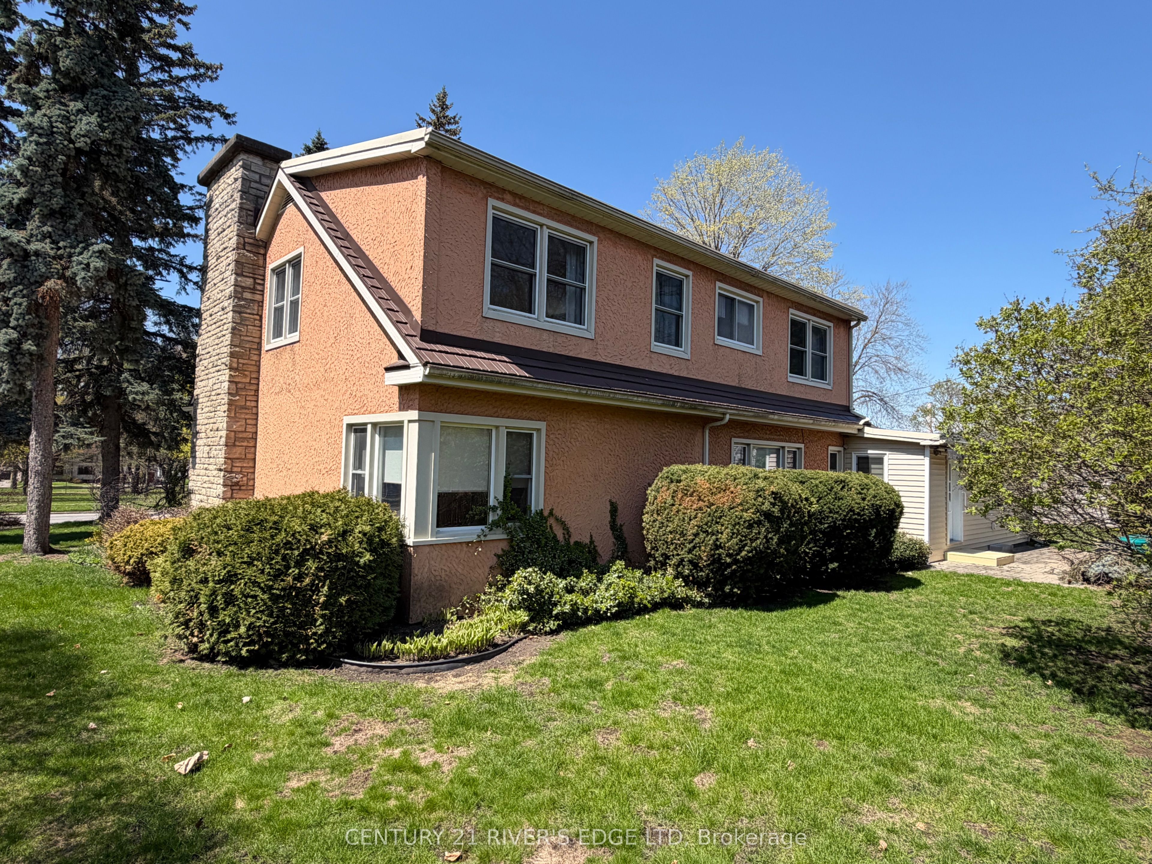 67 North Augusta Road, Brockville, ON K6V 2X7 photo 4