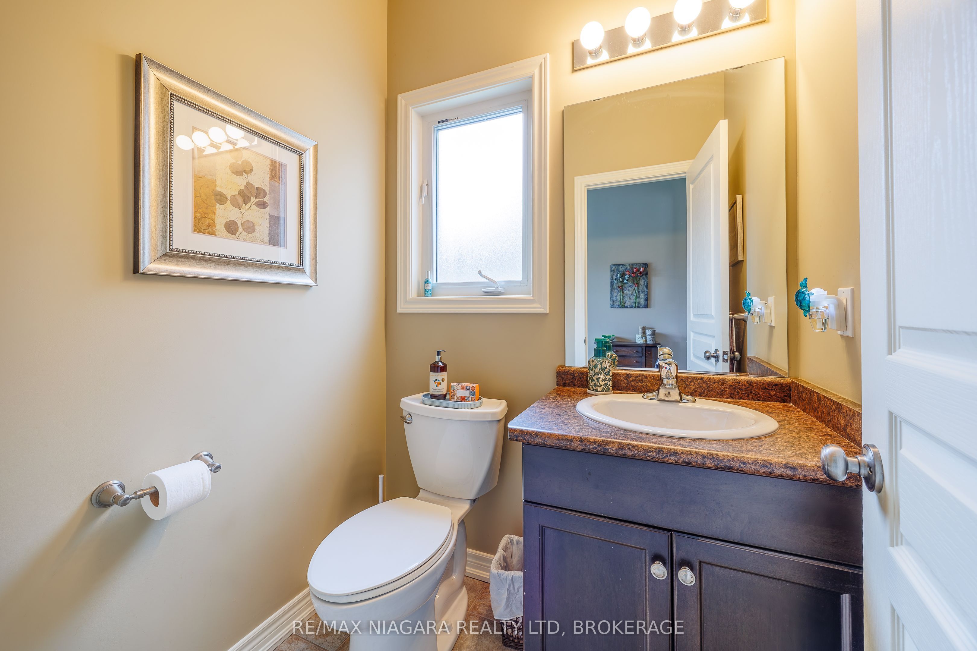5744 Jake Crescent, Niagara Falls, ON L2H 1S7 photo 4