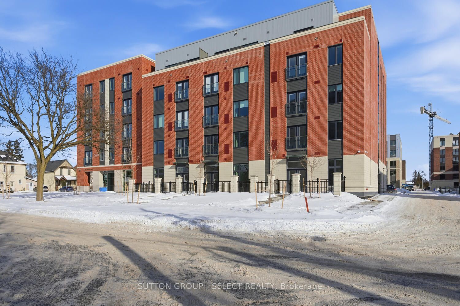 351 Hill Street 104, London East, ON N6B 2M1 photo 3