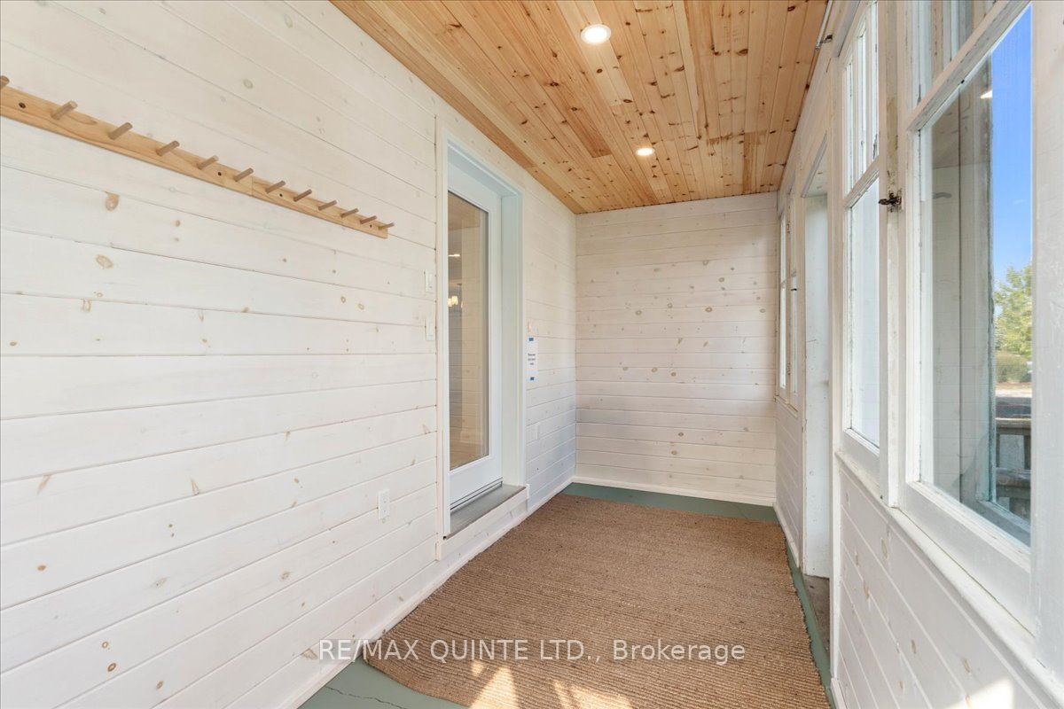 1501 County Road 12 Road, Prince Edward County, ON K0K 2T0 photo 4