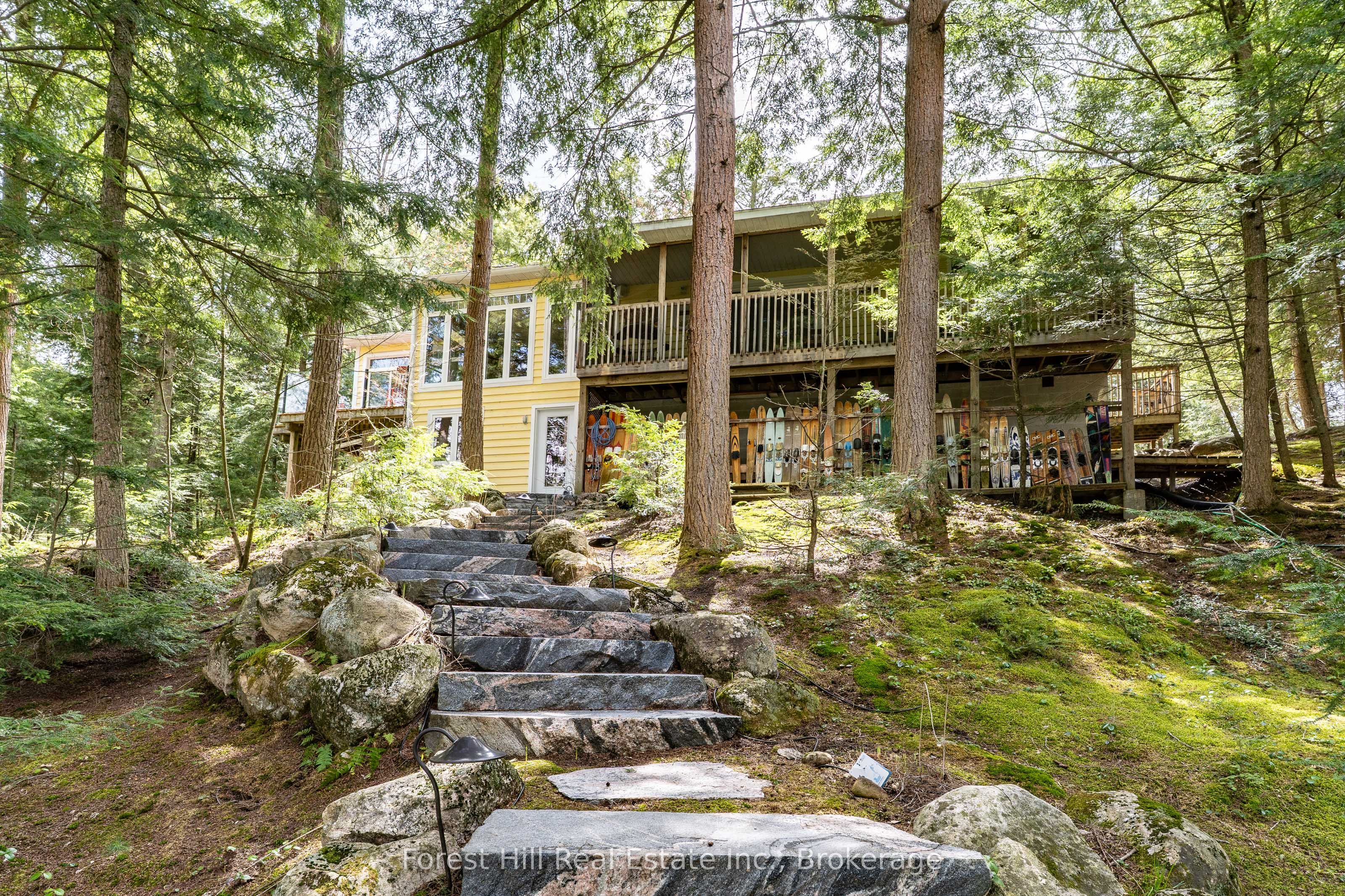 13-1630 Muskoka District Road 38 Road, Muskoka Lakes, ON P0C 1A0