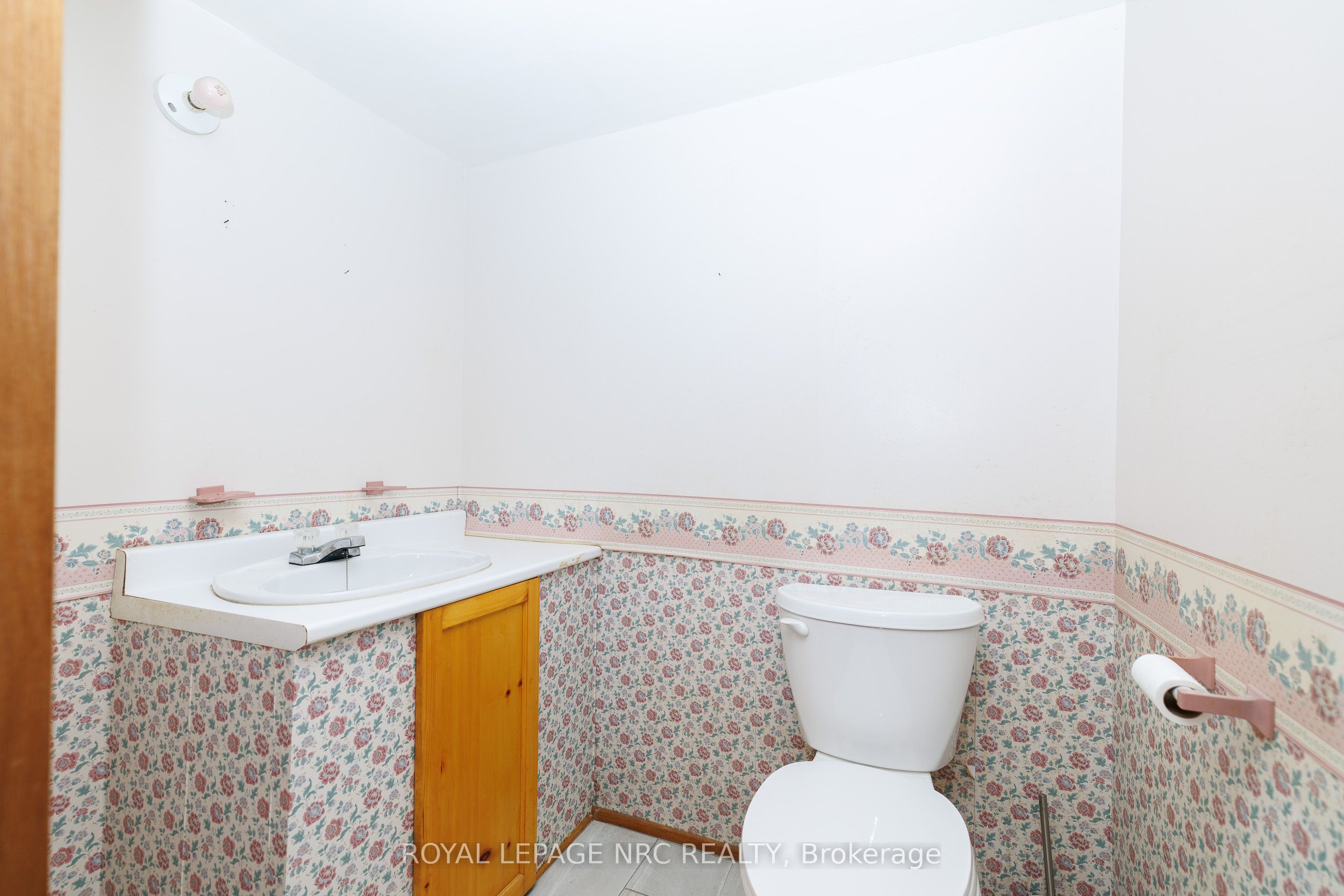 8 Kerwin Gate, St. Catharines, ON L2N 4J8 photo 5