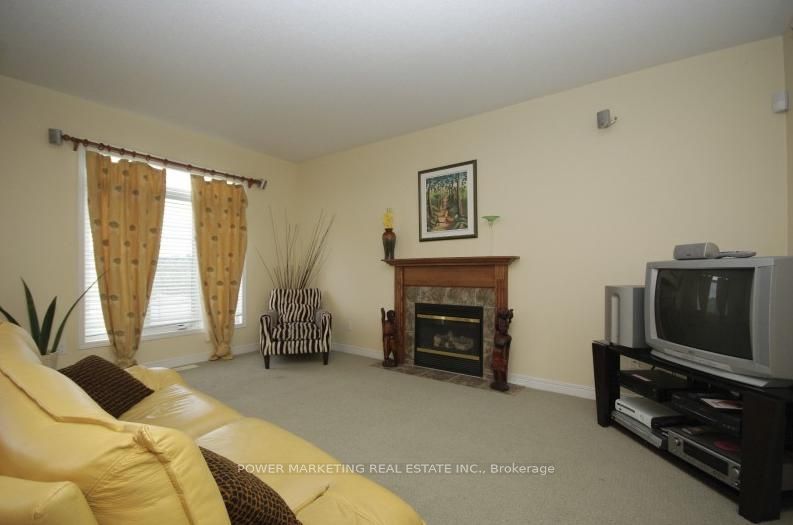 154 FINN Court, Hunt Club - South Keys and Area, ON K1V 2C8 photo 4