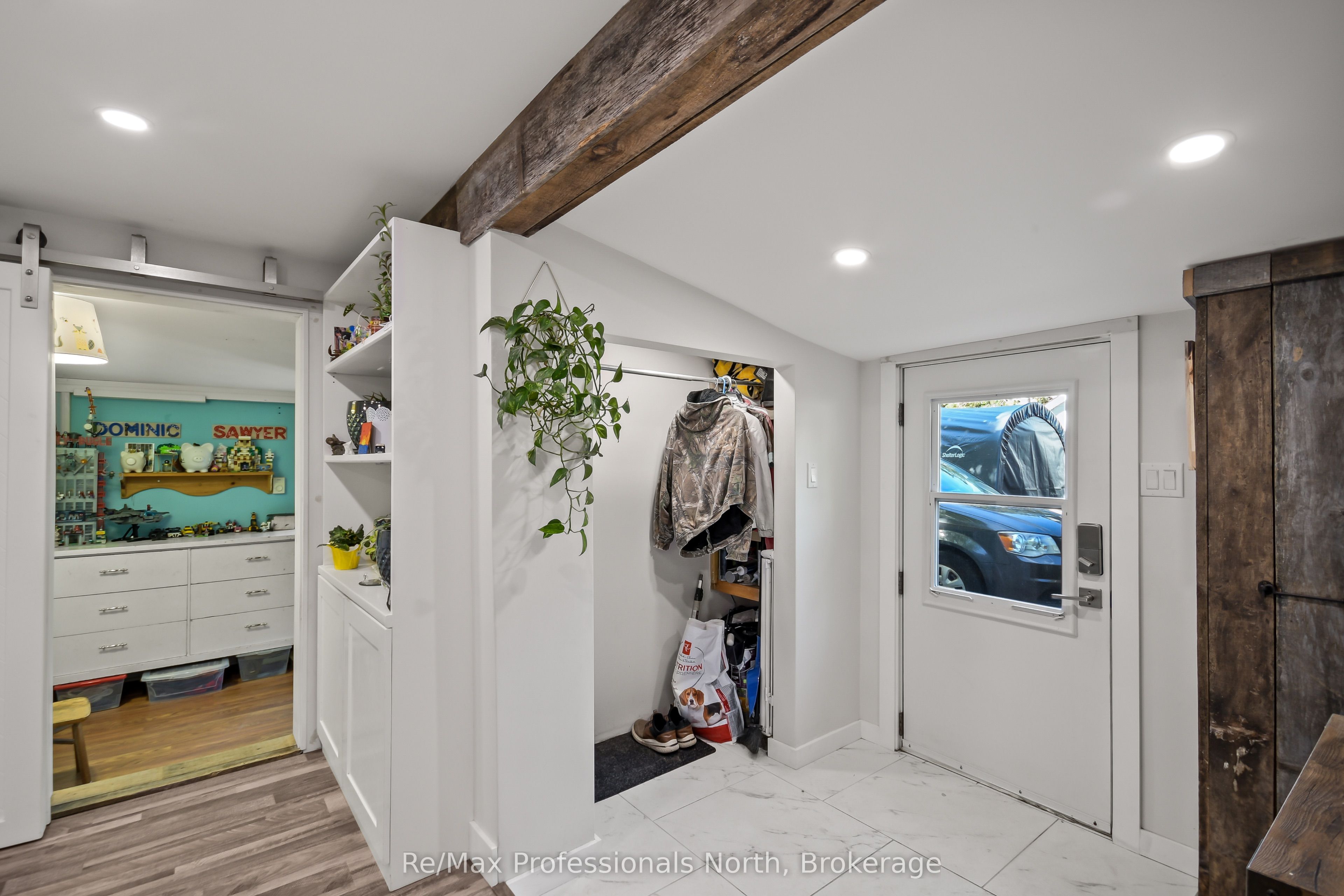 550 PINEDALE Road, Gravenhurst, ON P1P 1M1 photo 4
