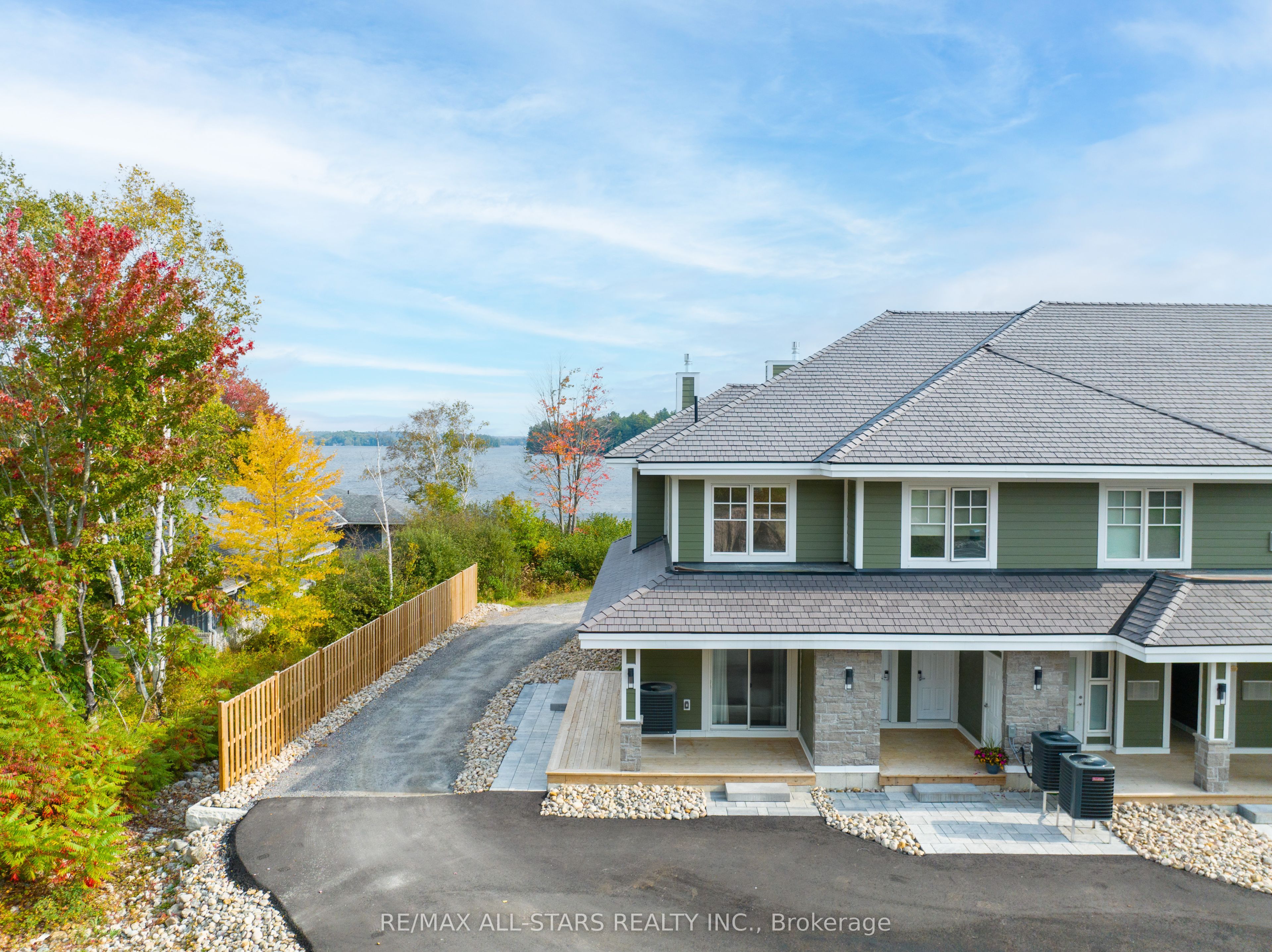 1869 Muskoka Road 118 31, Muskoka Lakes, ON P1L 1W8