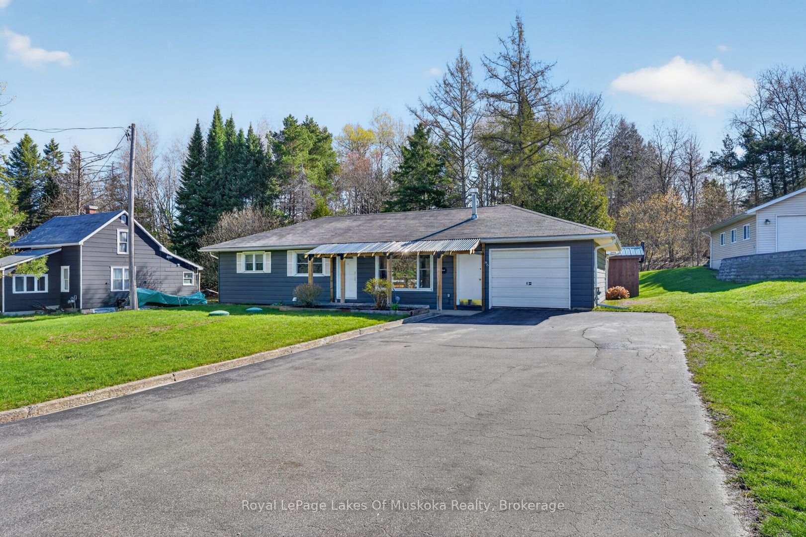 86 Ontario Street, Armour, ON P0A 1C0 photo 2