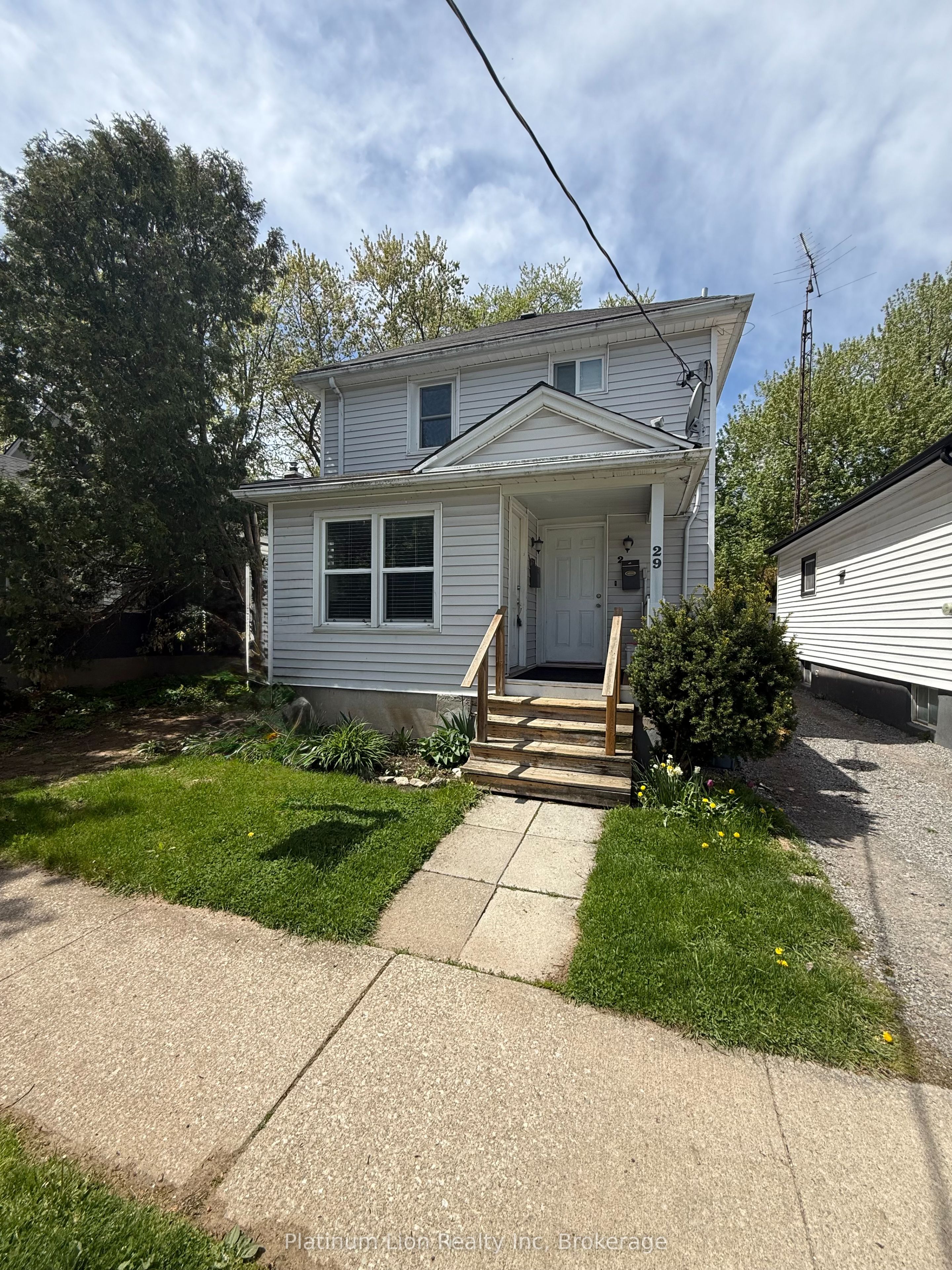 29 Rodman Street, St. Catharines, ON L2R 5C9