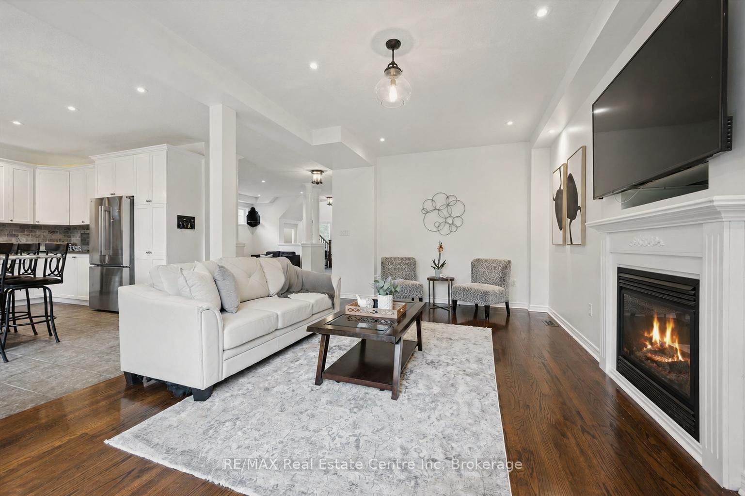 7 HARDY Street, Guelph, ON N1E 5G4 photo 5