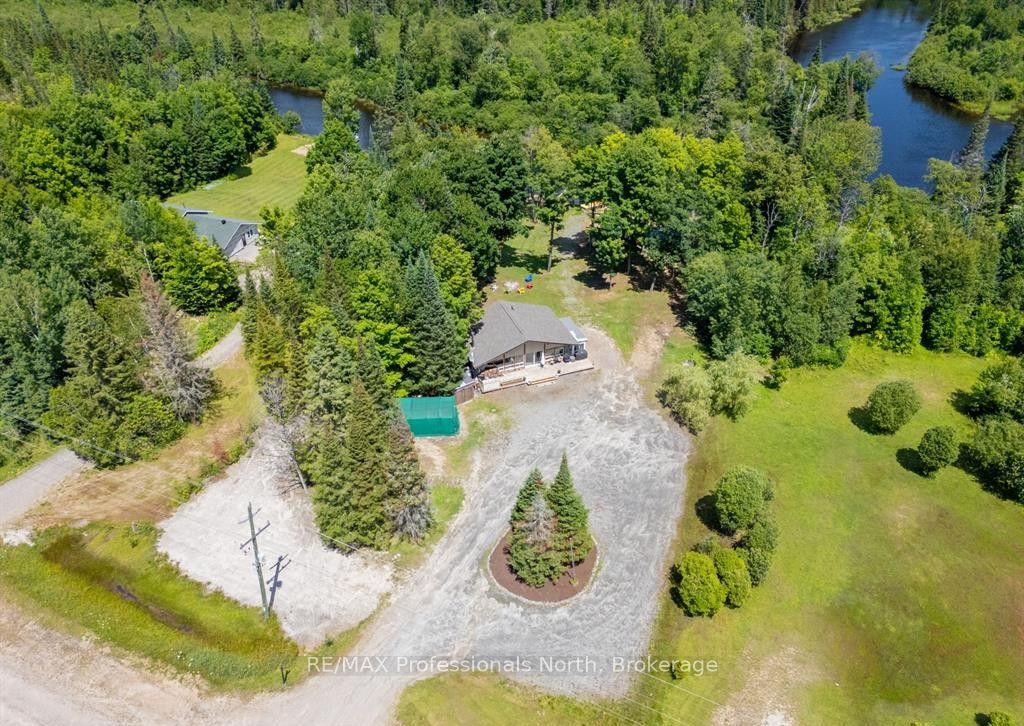899 KATRINE Road, Burk's Falls, ON P0A 1C0 photo 3