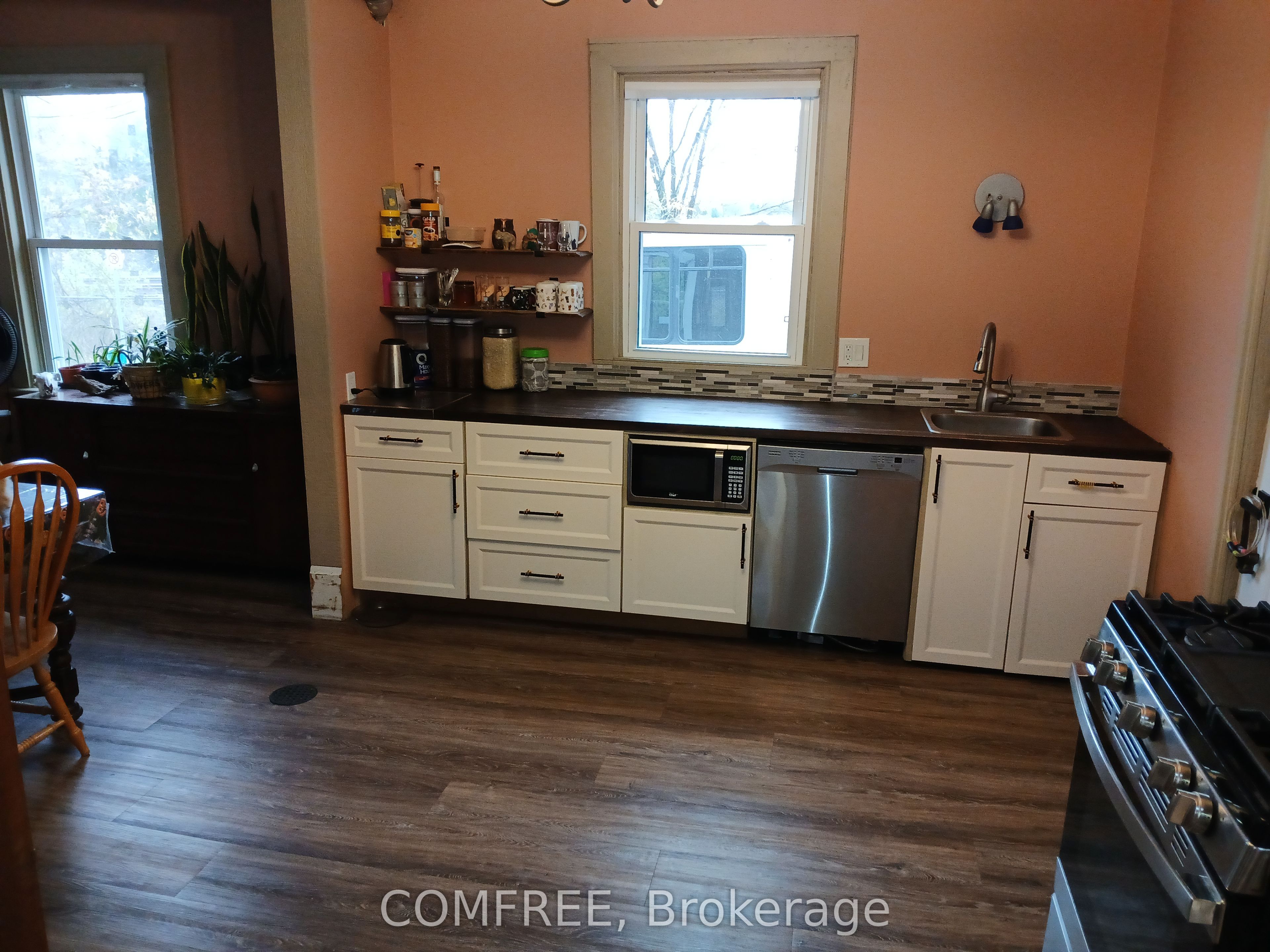 2 Miller Street, Lansdowne Village, ON K0E 1L0 photo 5