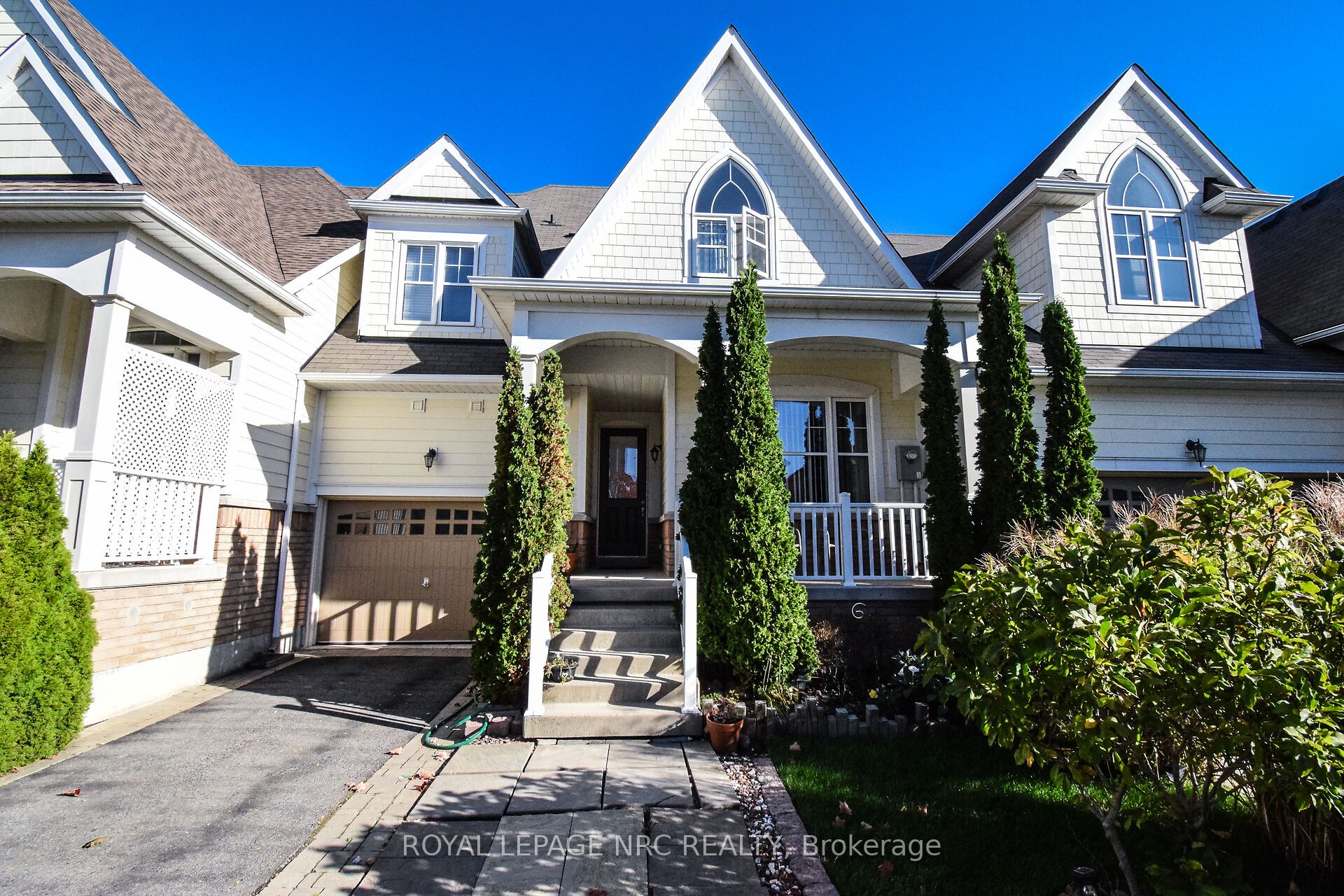4343 Chemonda Street, Niagara Falls, ON L2G 0E0 photo 2