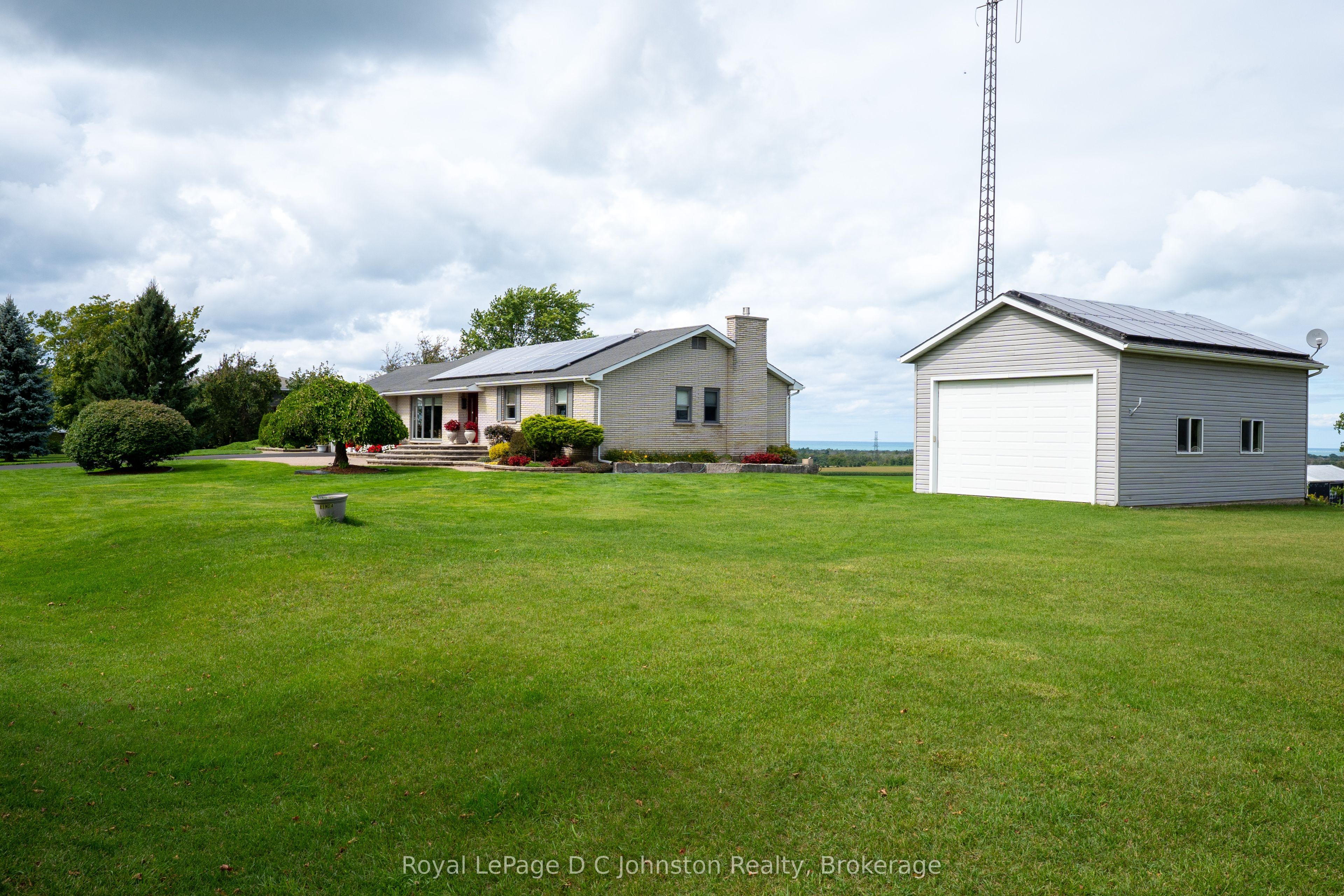 830 Concession 2 Road, Saugeen Shores, ON N0H 2C5 photo 5