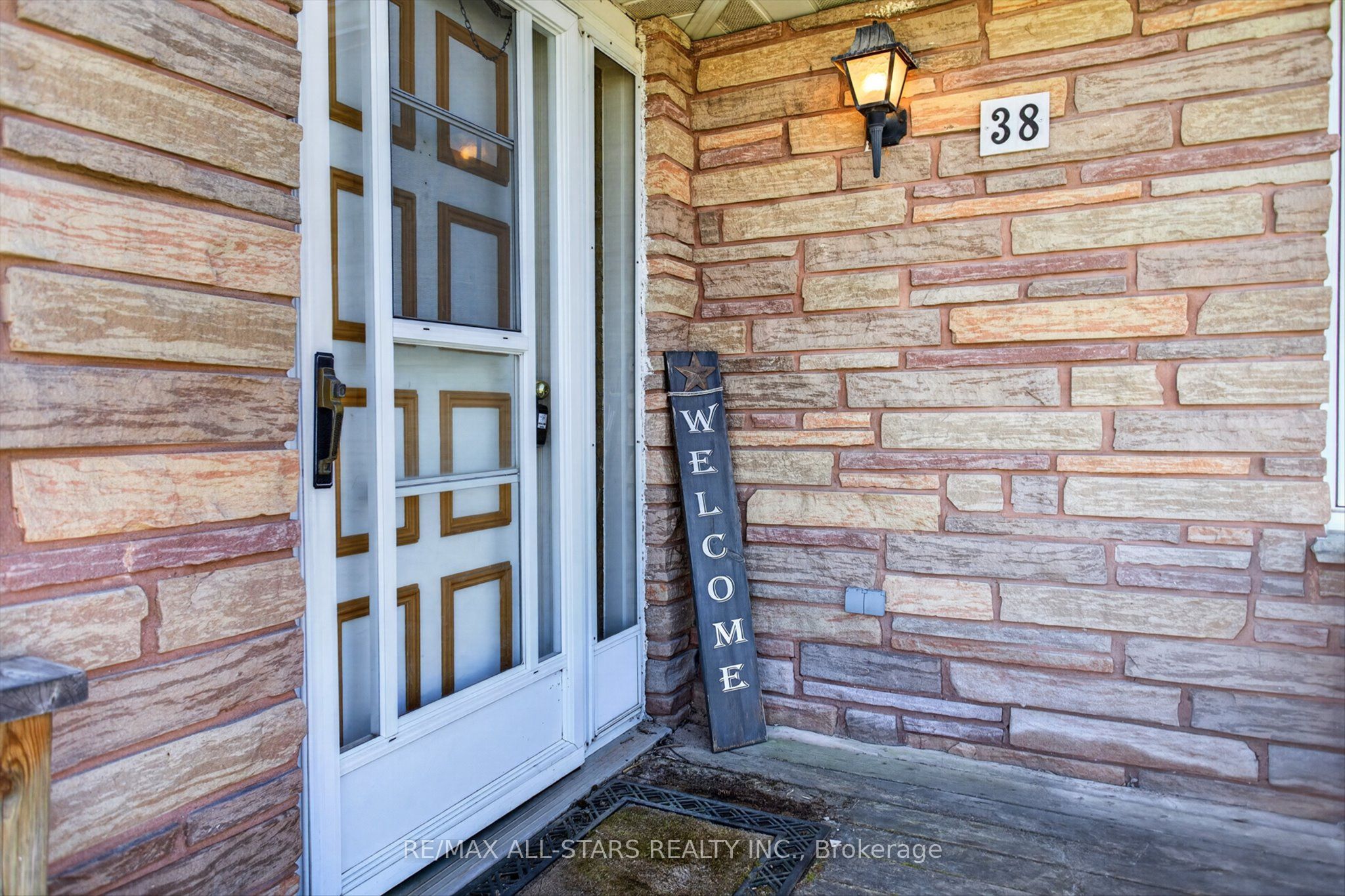 38 Elliot Street, Kawartha Lakes, ON K0M 1N0 photo 4