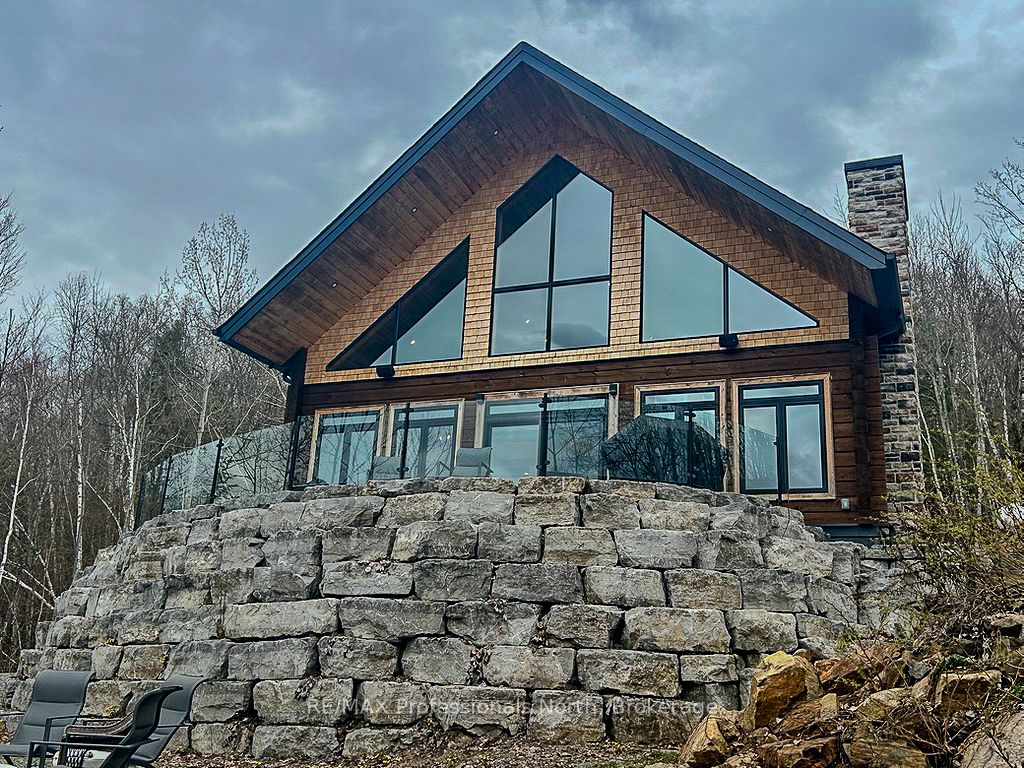 122 Millionaires Walk, Hastings Highlands, ON K0L 1C0 photo 2