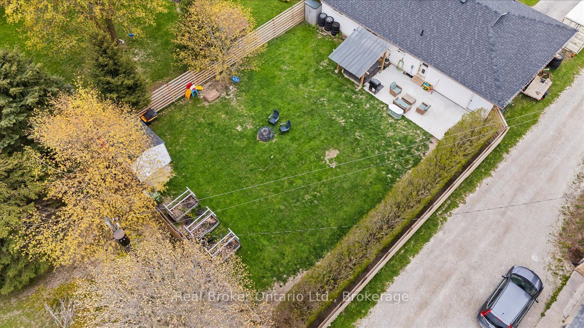1050 9 Highway, South Bruce, ON N0G 2J0 photo 4