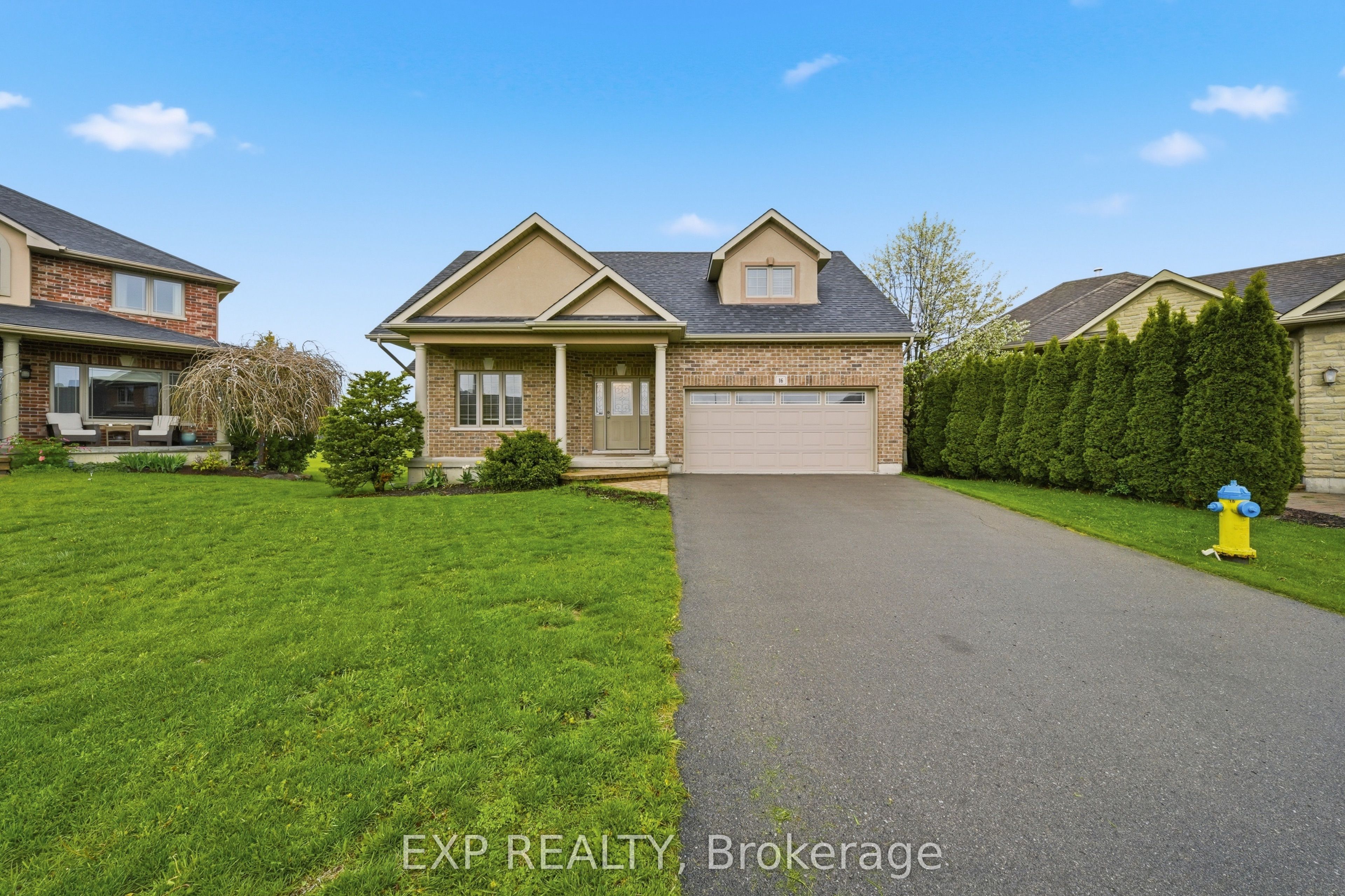 16 Amber Place, Belleville, ON K8P 0B5