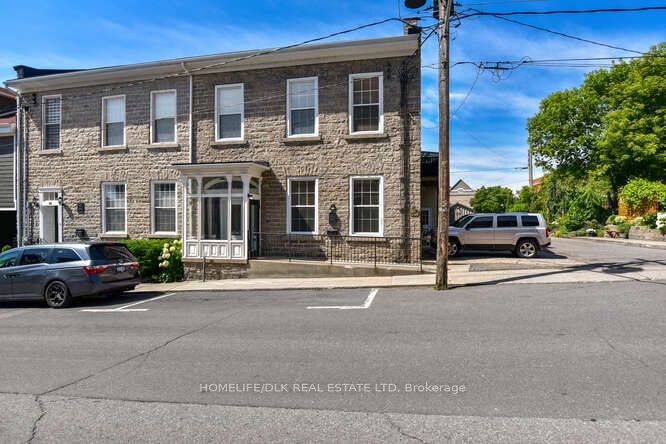 32 APPLE Street, Brockville, ON K6V 4X8 photo 3