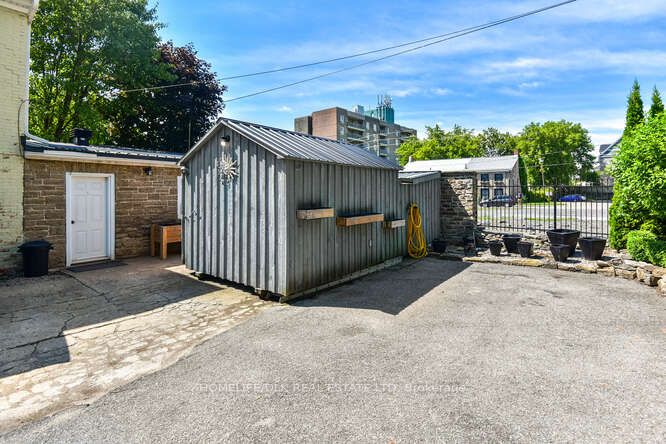 32 APPLE Street, Brockville, ON K6V 4X8 photo 5