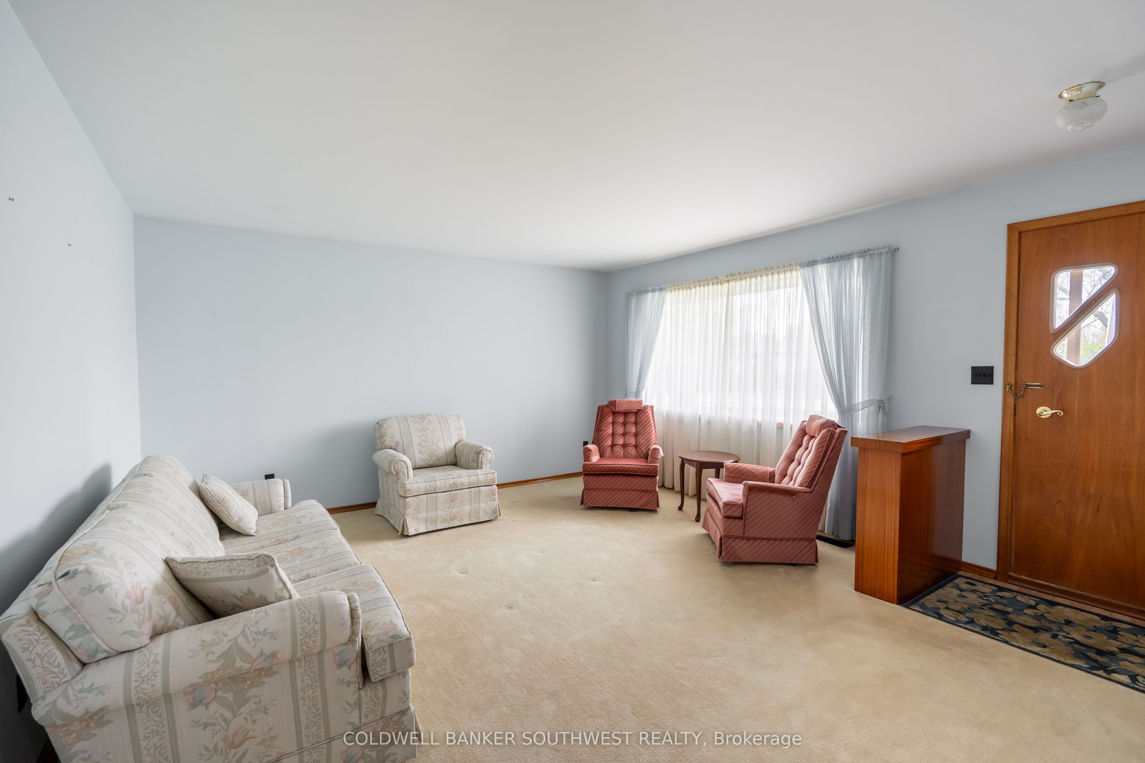 1003 Michigan Avenue, Sarnia, ON N7T 7B7 photo 4