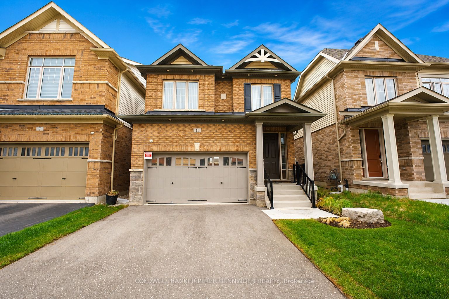 11 WILLIAM DUNLOP Street, Kitchener, ON N2R 0N7