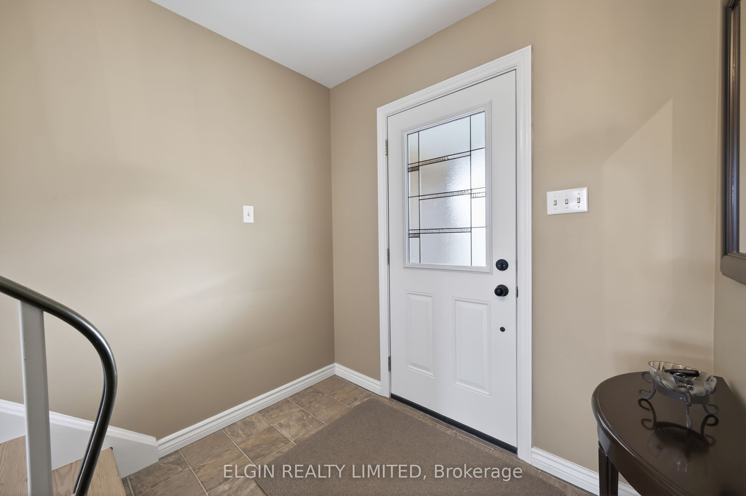 112 Park Avenue, St. Thomas, ON N5R 4W1 photo 3