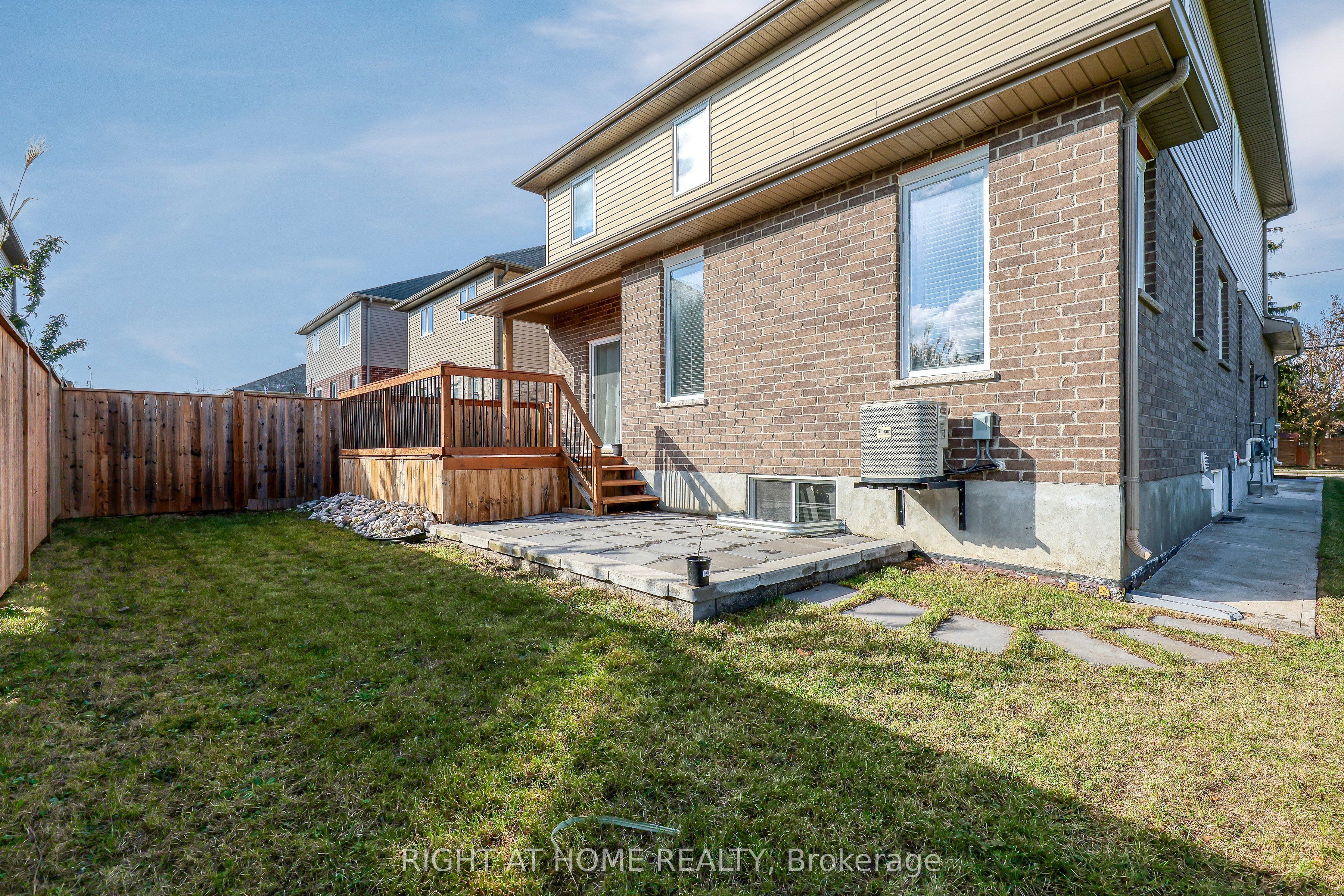 683 TENNENT Avenue, London North, ON N5X 0L3 photo 5