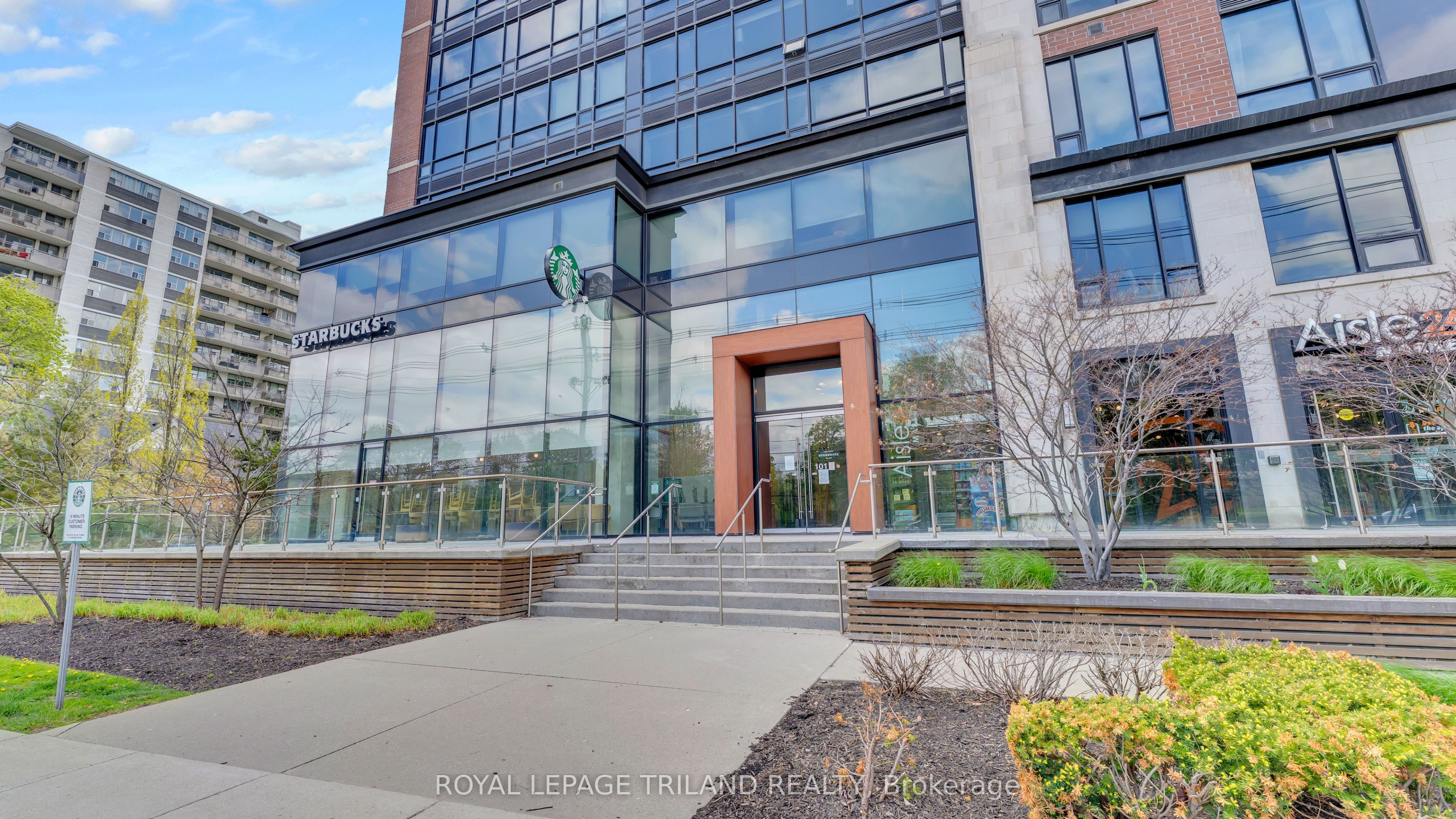 1235 Richmond Street 901, London East, ON N6A 0C1