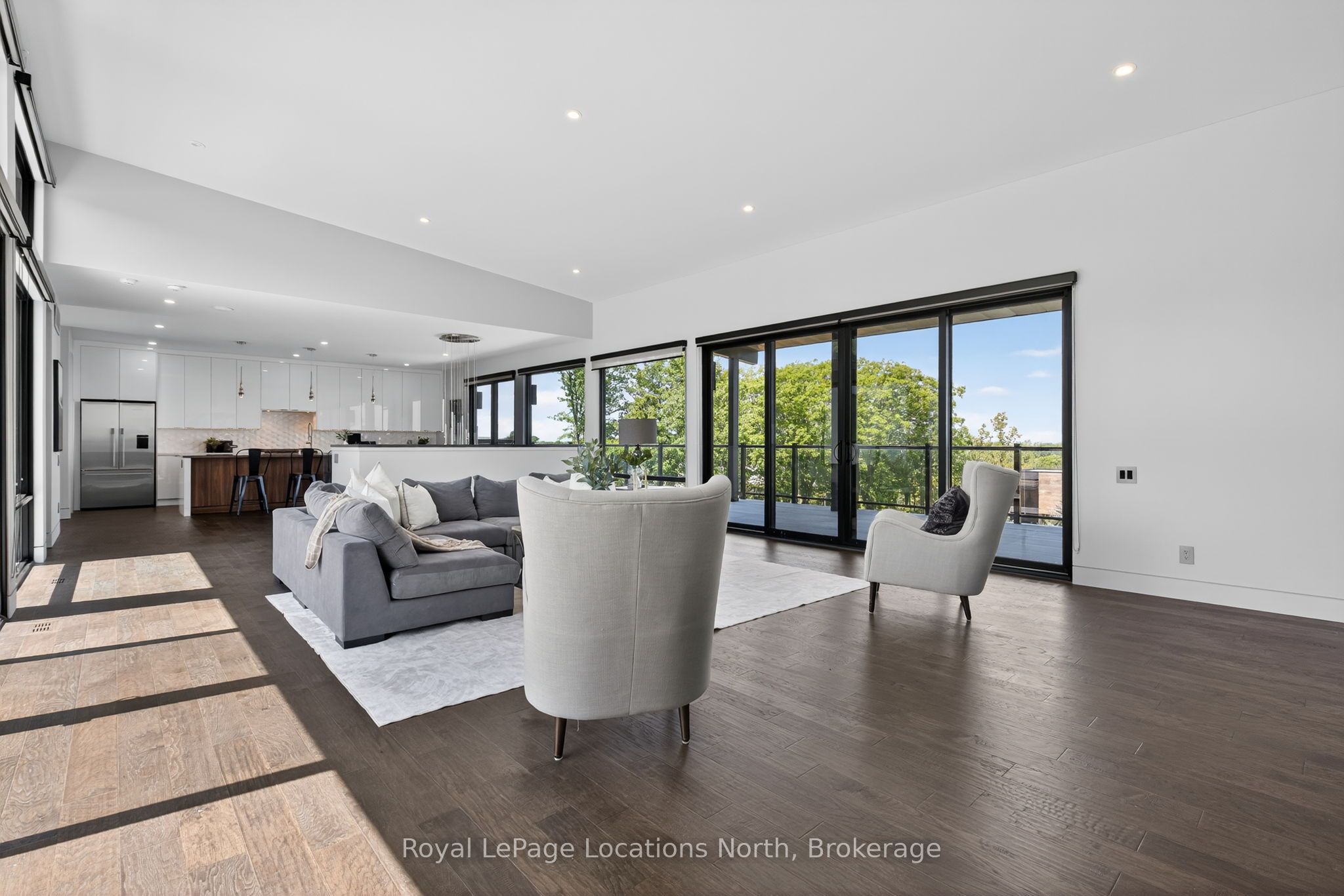 116 Courchevel Crescent, Blue Mountains, ON L9Y 0Z8 photo 4